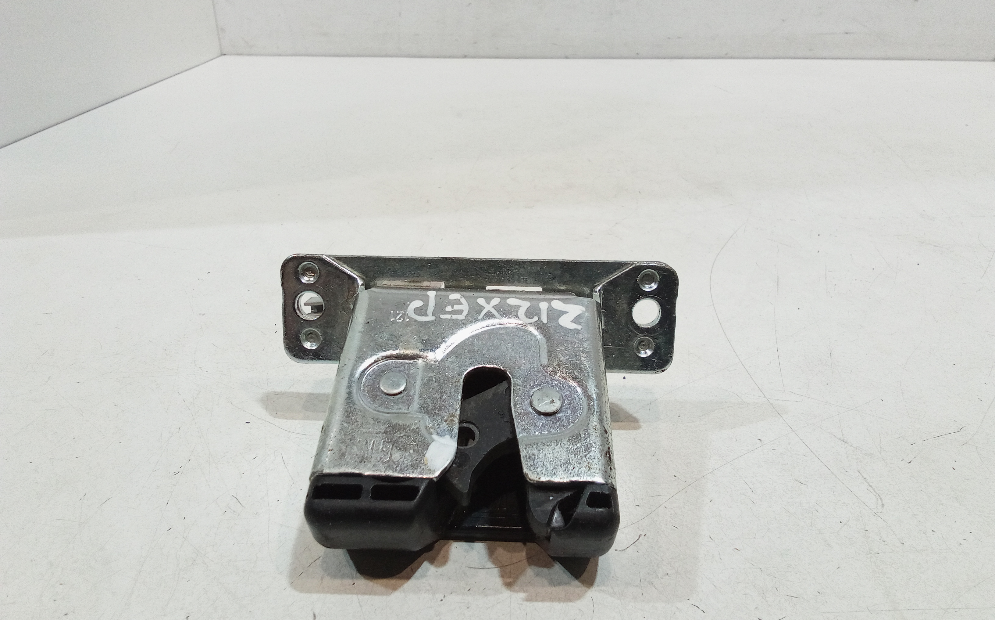 Serratura Cofano Posteriore per Opel Corsa C 3p 2 Serie (2003 - 2006)