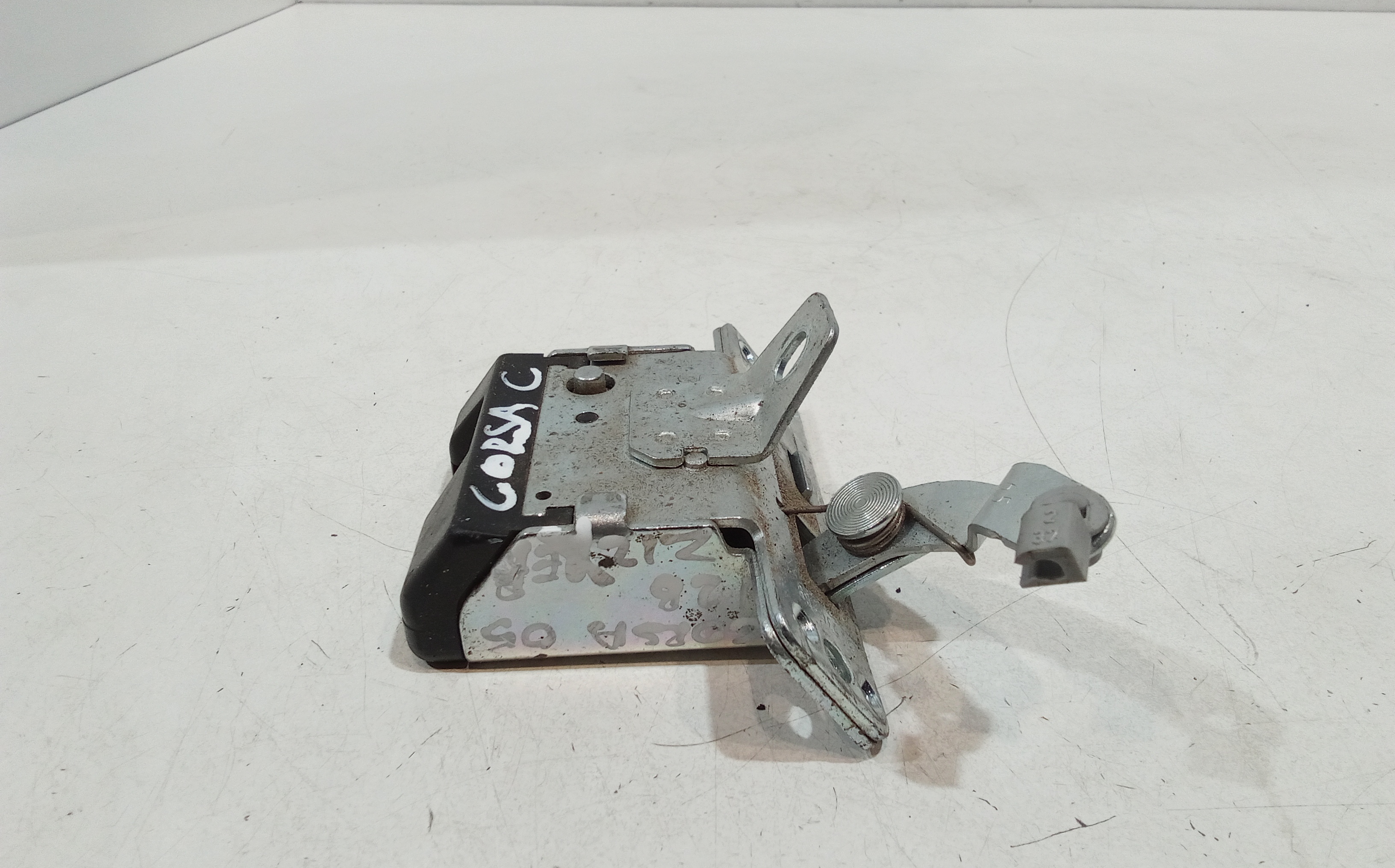 Serratura Cofano Posteriore per Opel Corsa C 3p 2 Serie (2003 - 2006)