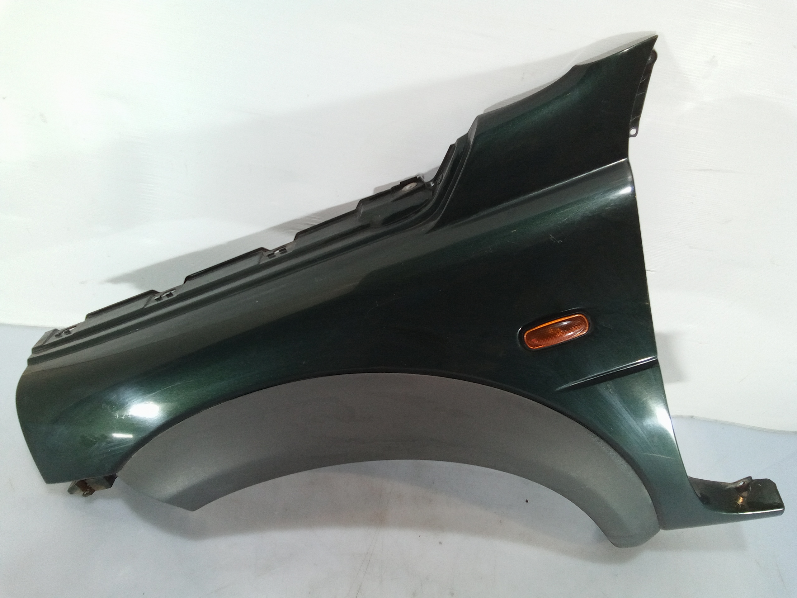 Parafango Anteriore Sinistro per Land Rover Freelander 1 Serie (1998 - 2003)