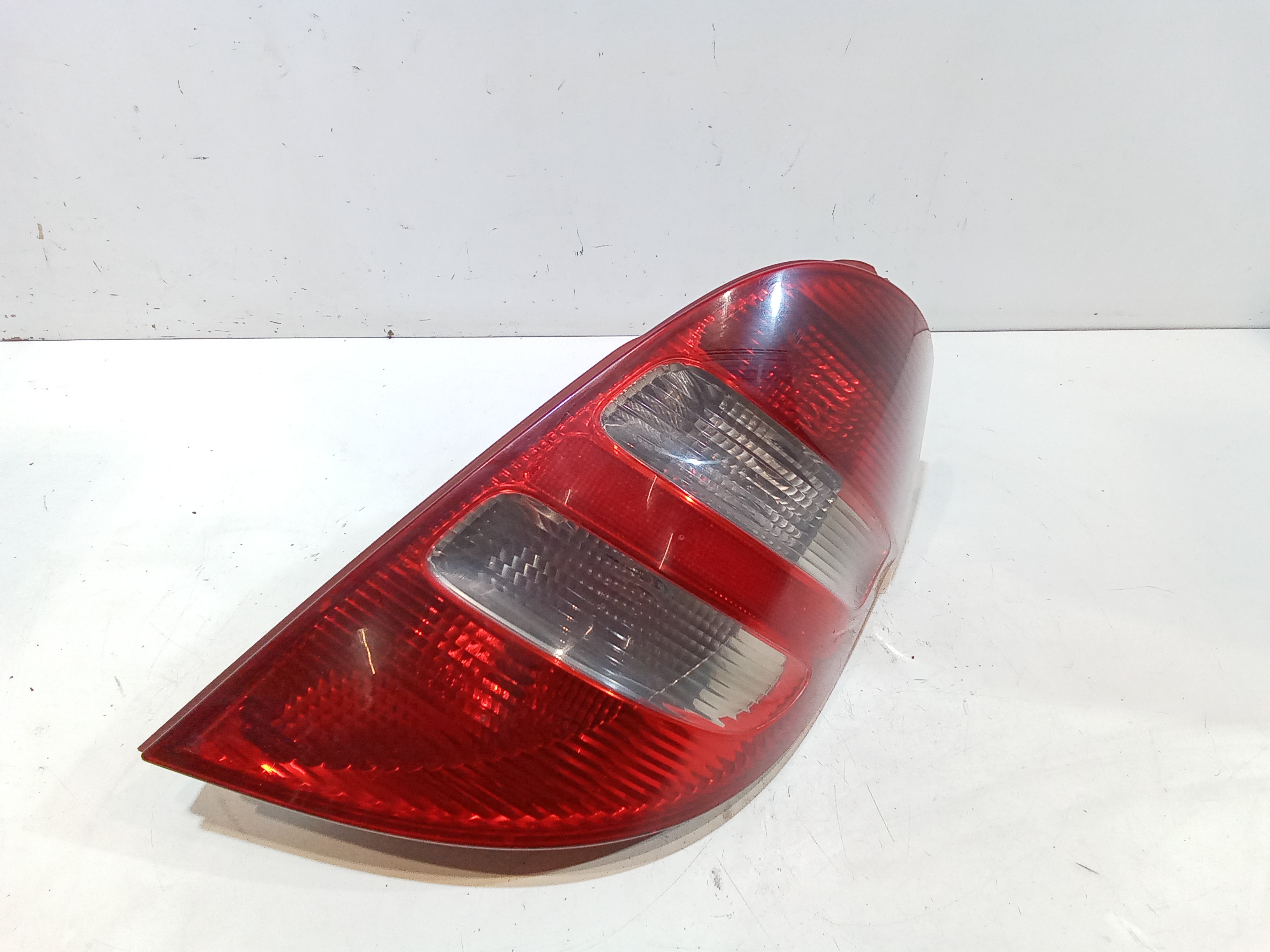 Stop fanale posteriore Destro Passeggero per Mercedes Classe A W169 3 Serie (2004 - 2008)