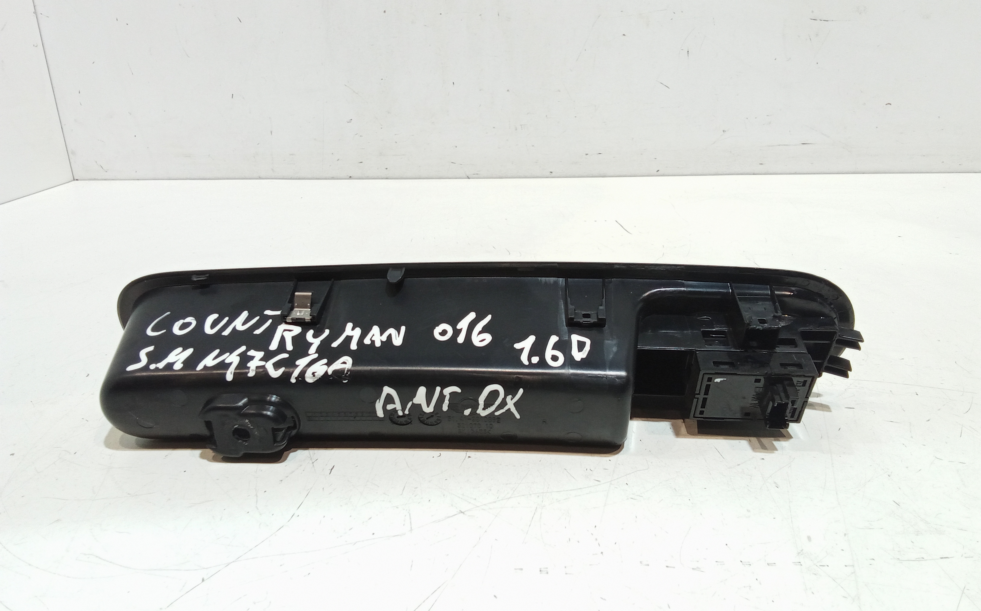 Pulsantiera Anteriore Destra Passeggero per Mini Countryman 1 Serie (2010 - In produzione)