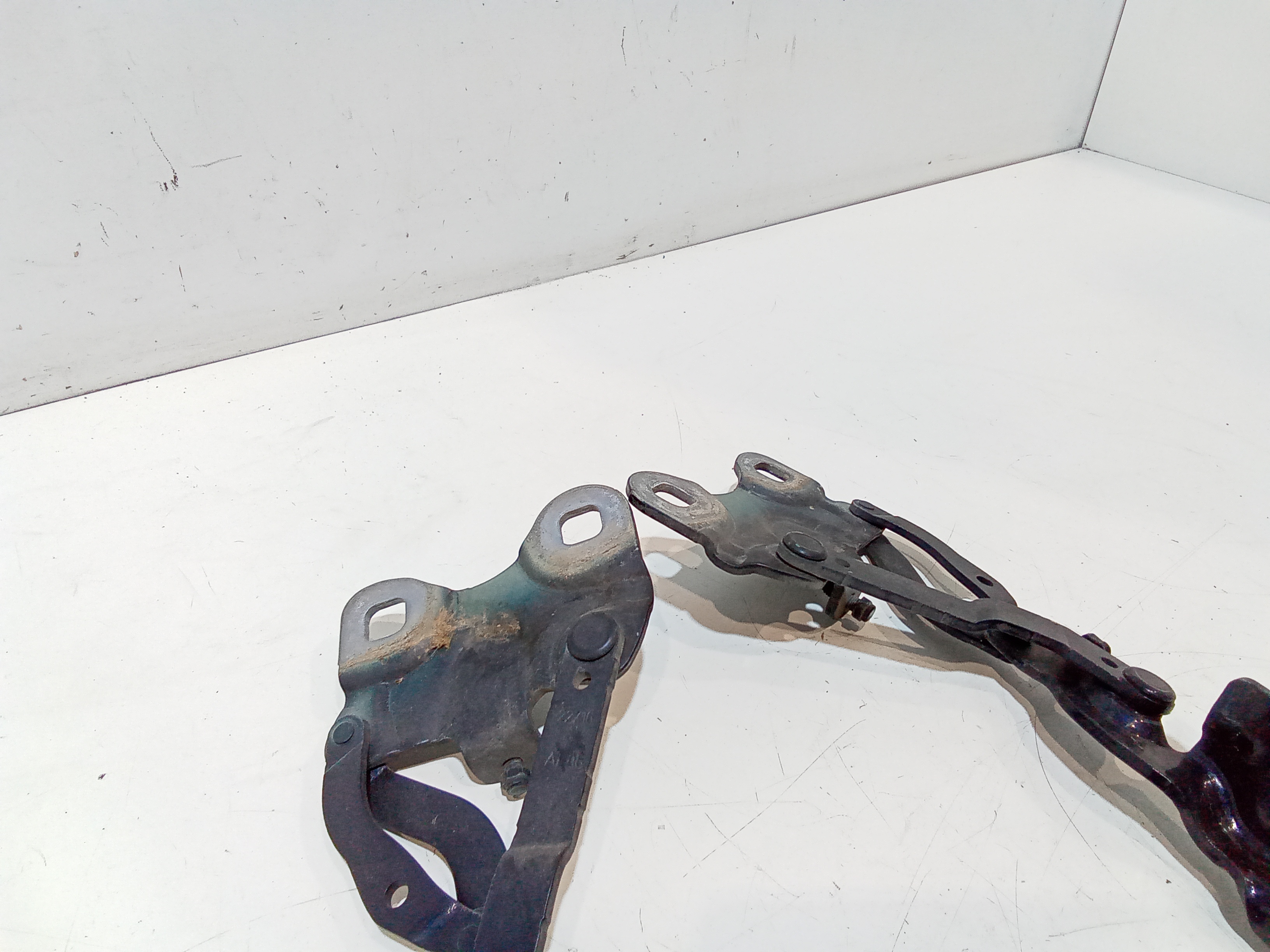 Cerniere cofano anteriore dx e sx per Mini Countryman 1 Serie (2010 - In produzione)