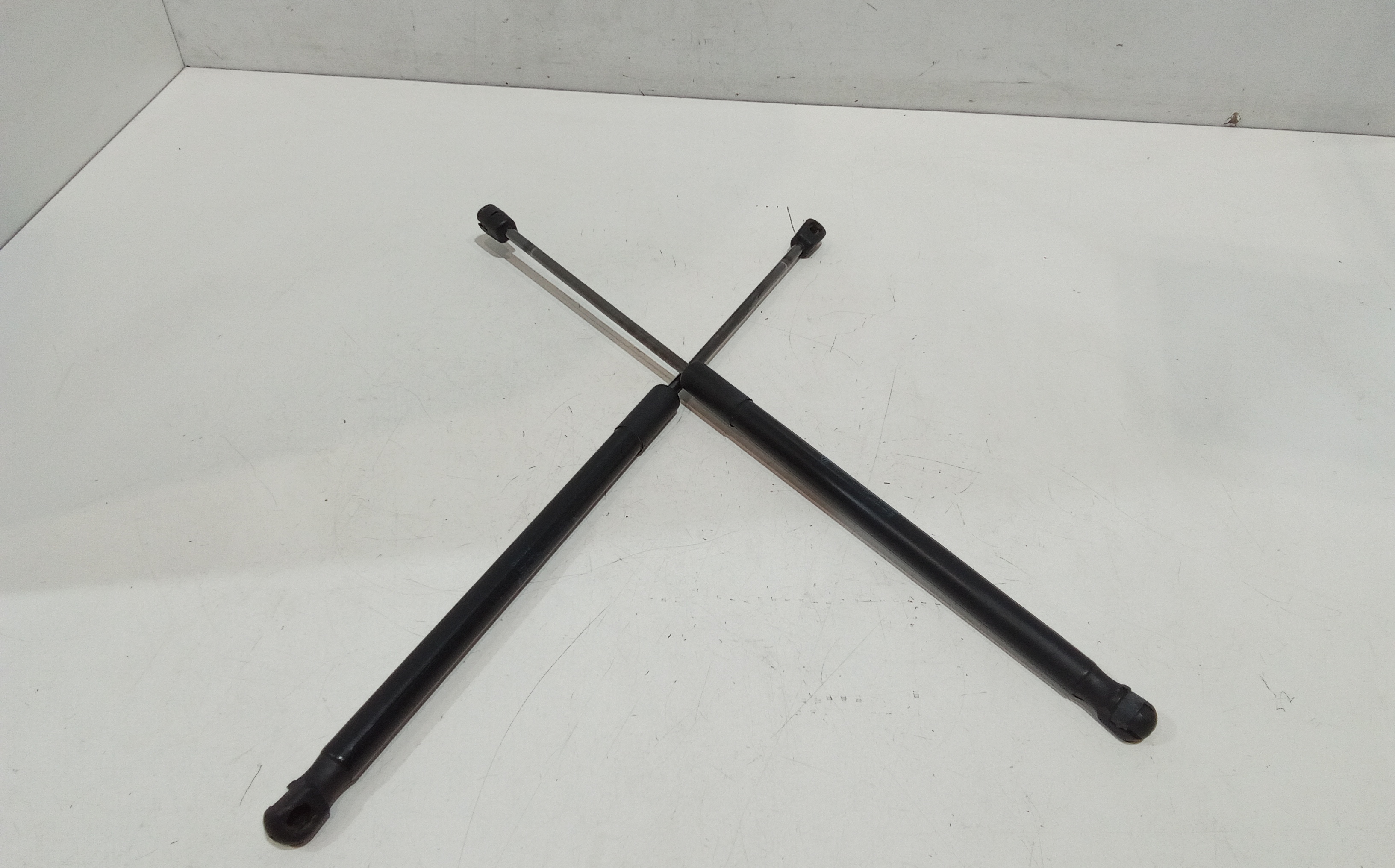 Pistoncini cofano Post. per Mini Countryman 1 Serie (2010 - In produzione)