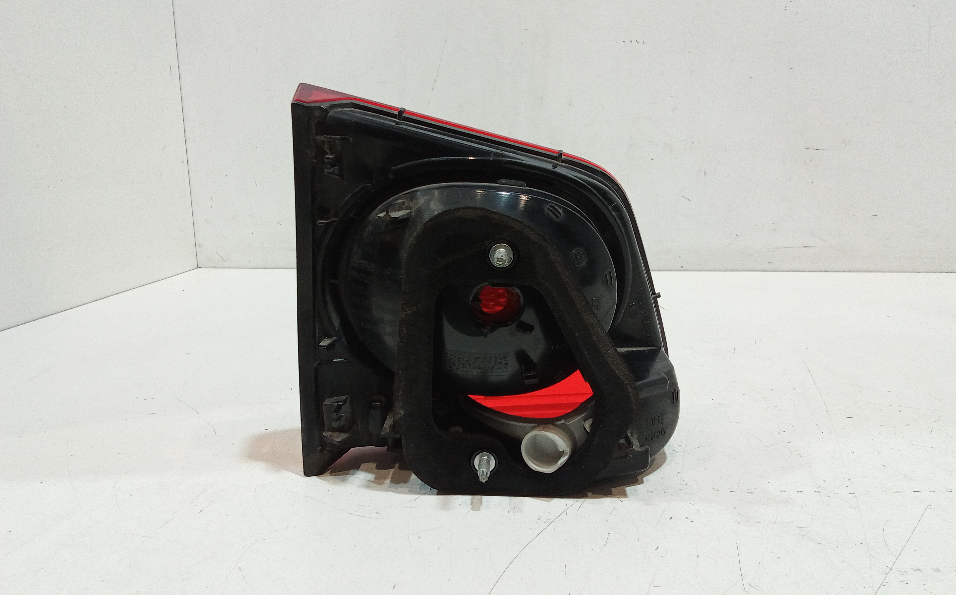 Stop Posteriore Destro Integrato nel Portello per Volkswagen Tiguan 1 Serie (2007 - 2011)