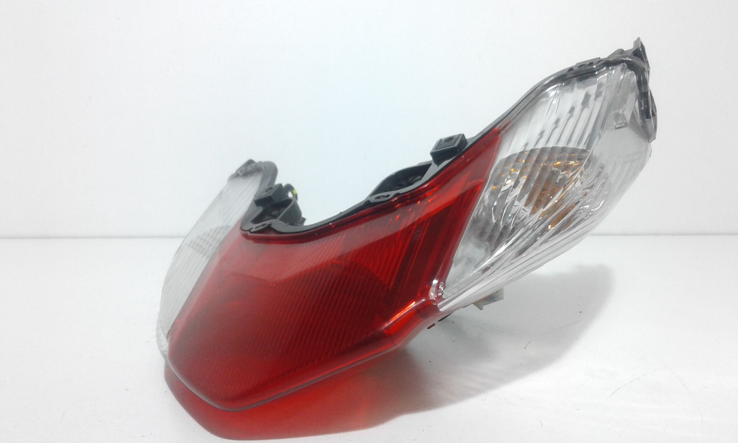 Fanale posteriore stop con frecce HONDA SH i ABS 125cc