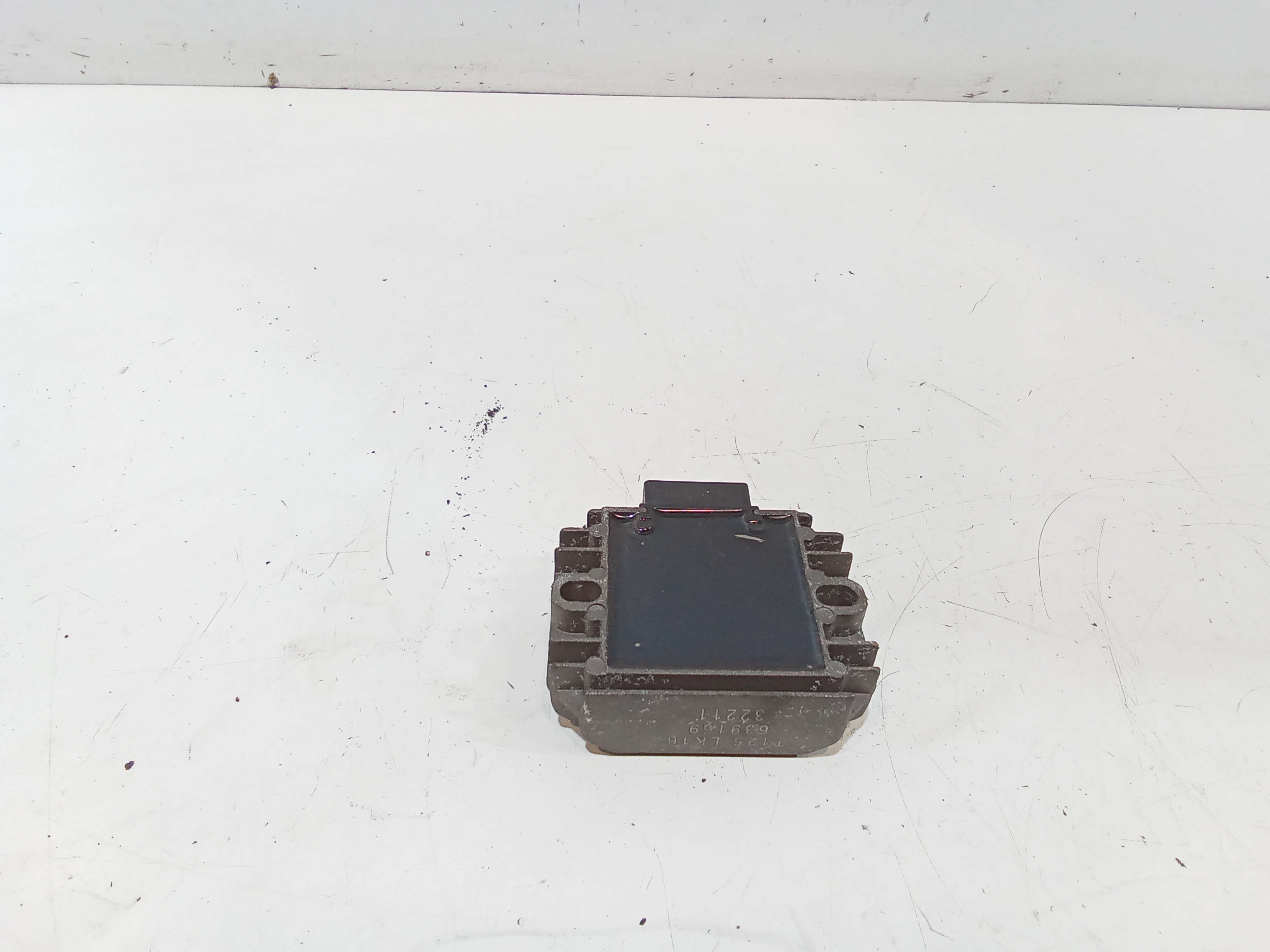 Regolatore di tensione per Piaggio Liberty Iget (15>18) (2015 - 2018)