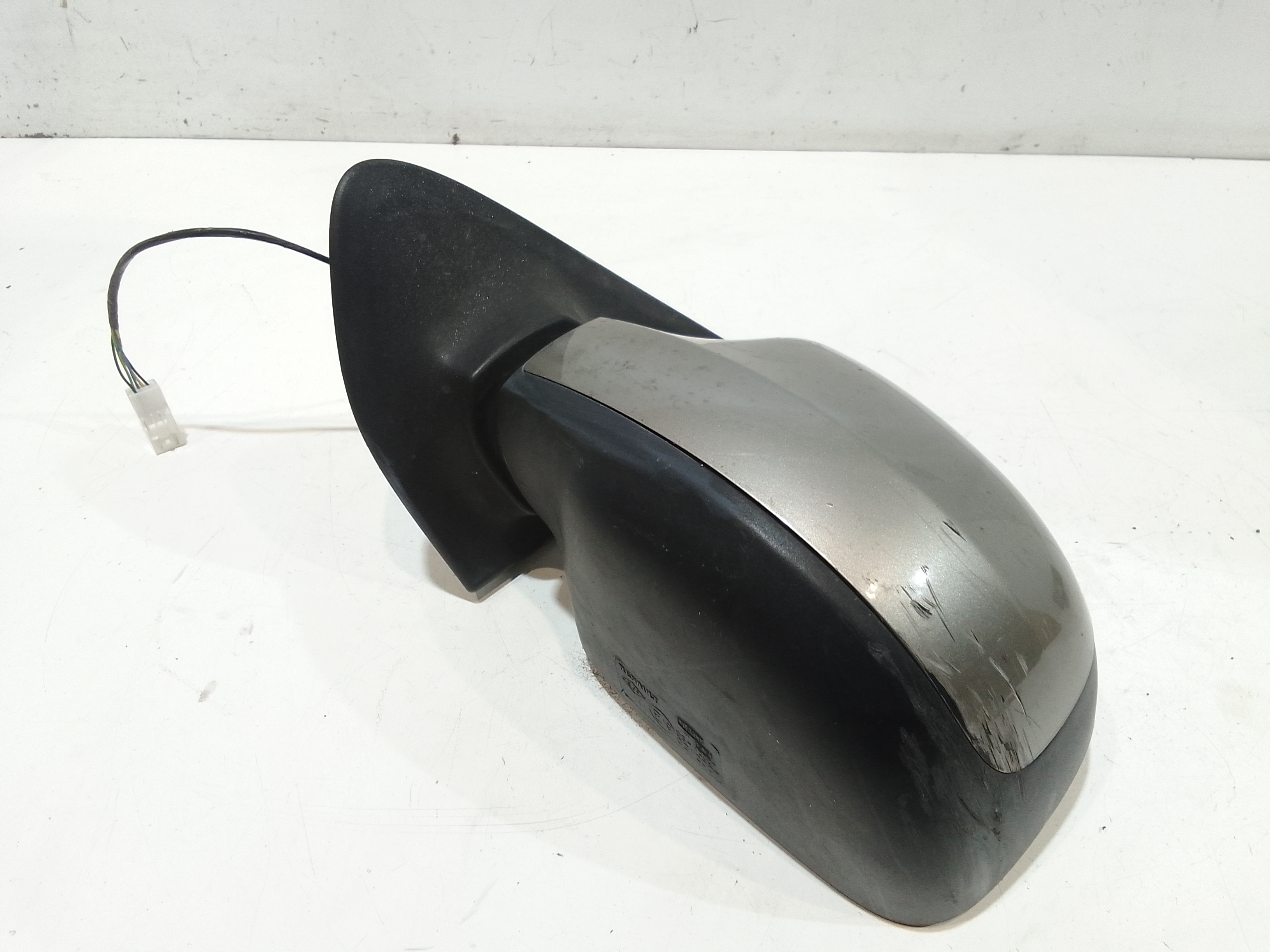 Specchietto Retrovisore Sinistro per Dacia Logan 2 Serie (2008 - In produzione)