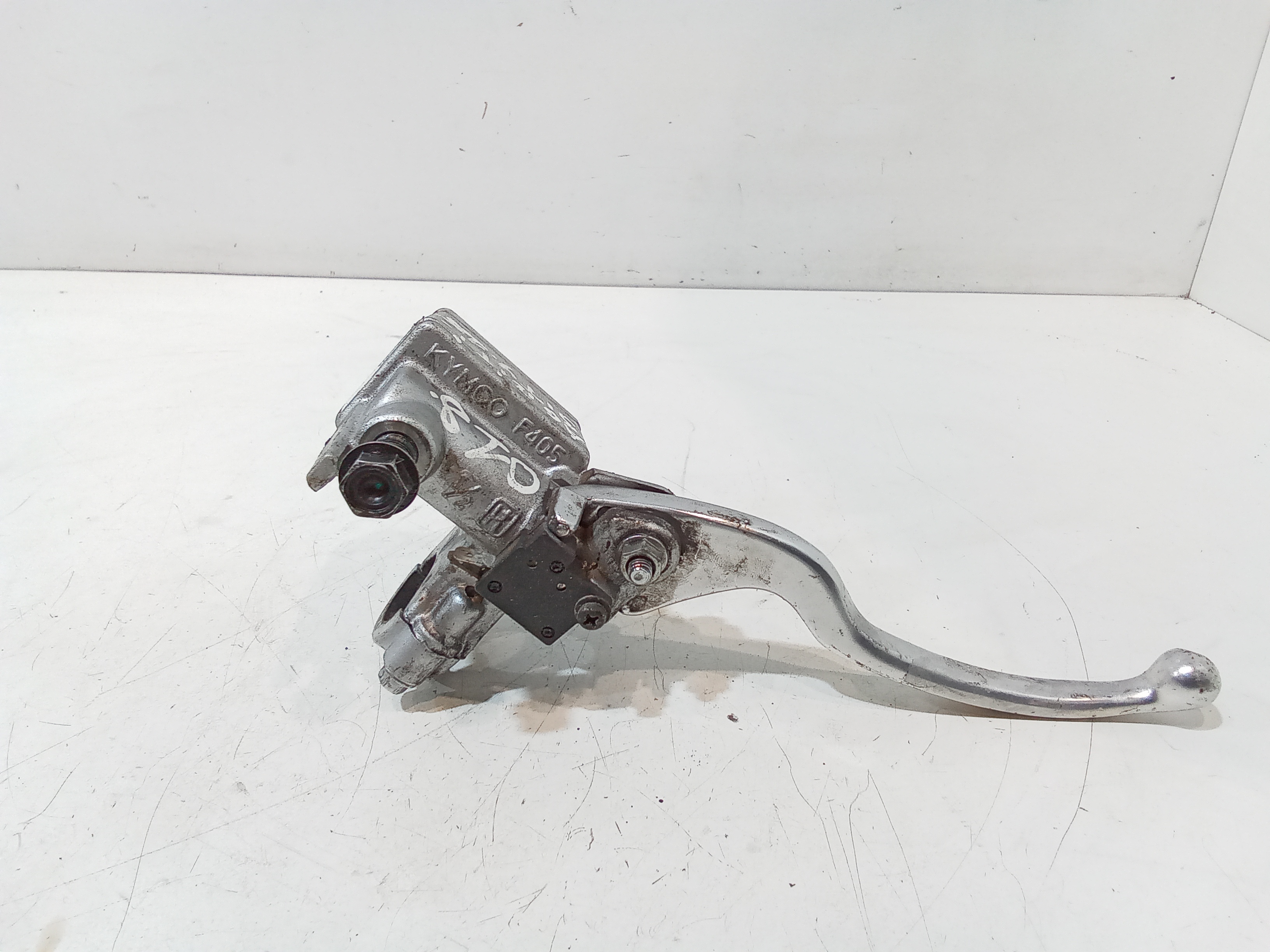 Pompa freno posteriore per Yamaha X-max 125cc (06>09) (2006 - 2009)