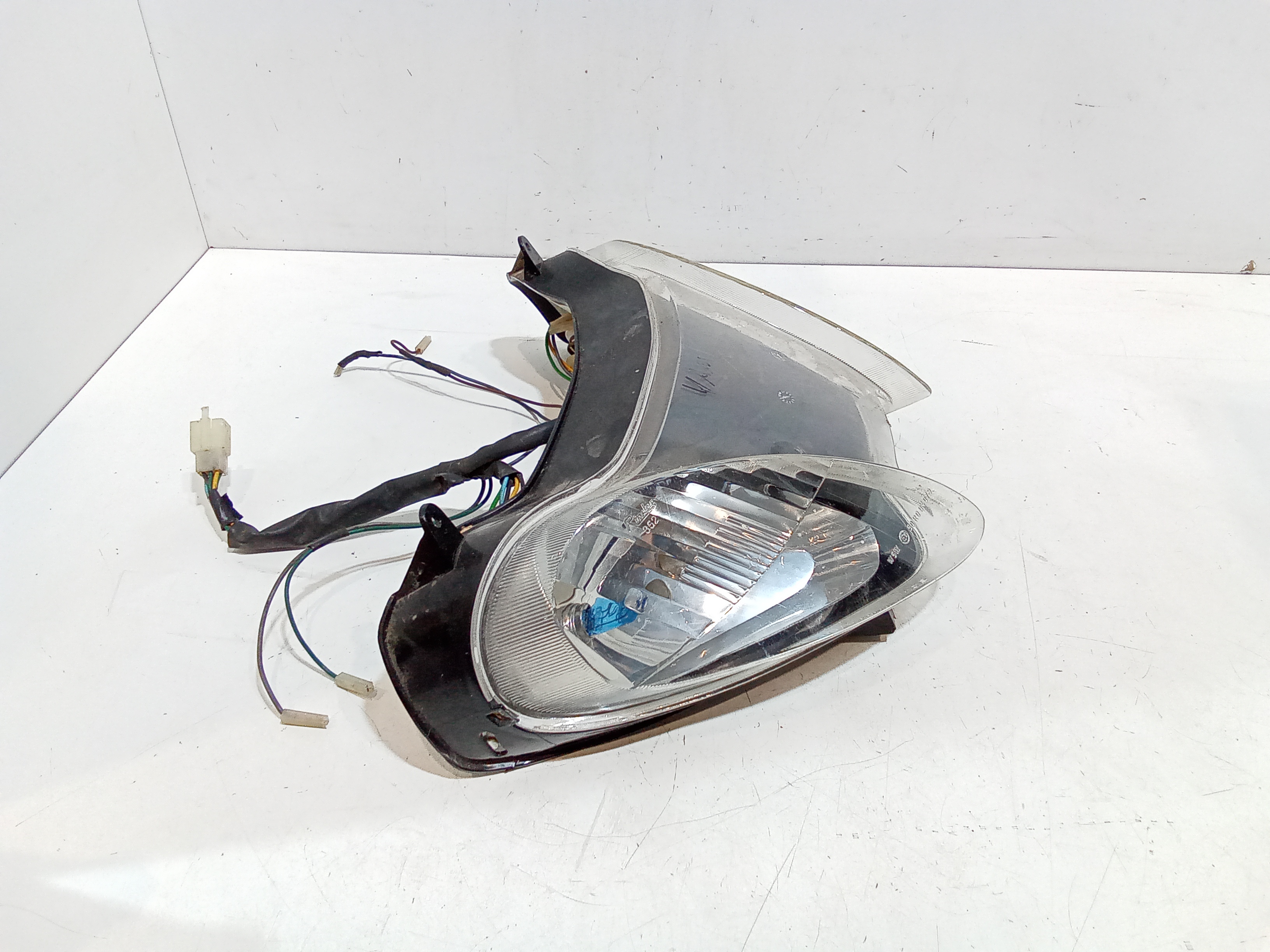 Faro anteriore per Yamaha Majesty 125cc (00>06) (2000 - 2006)