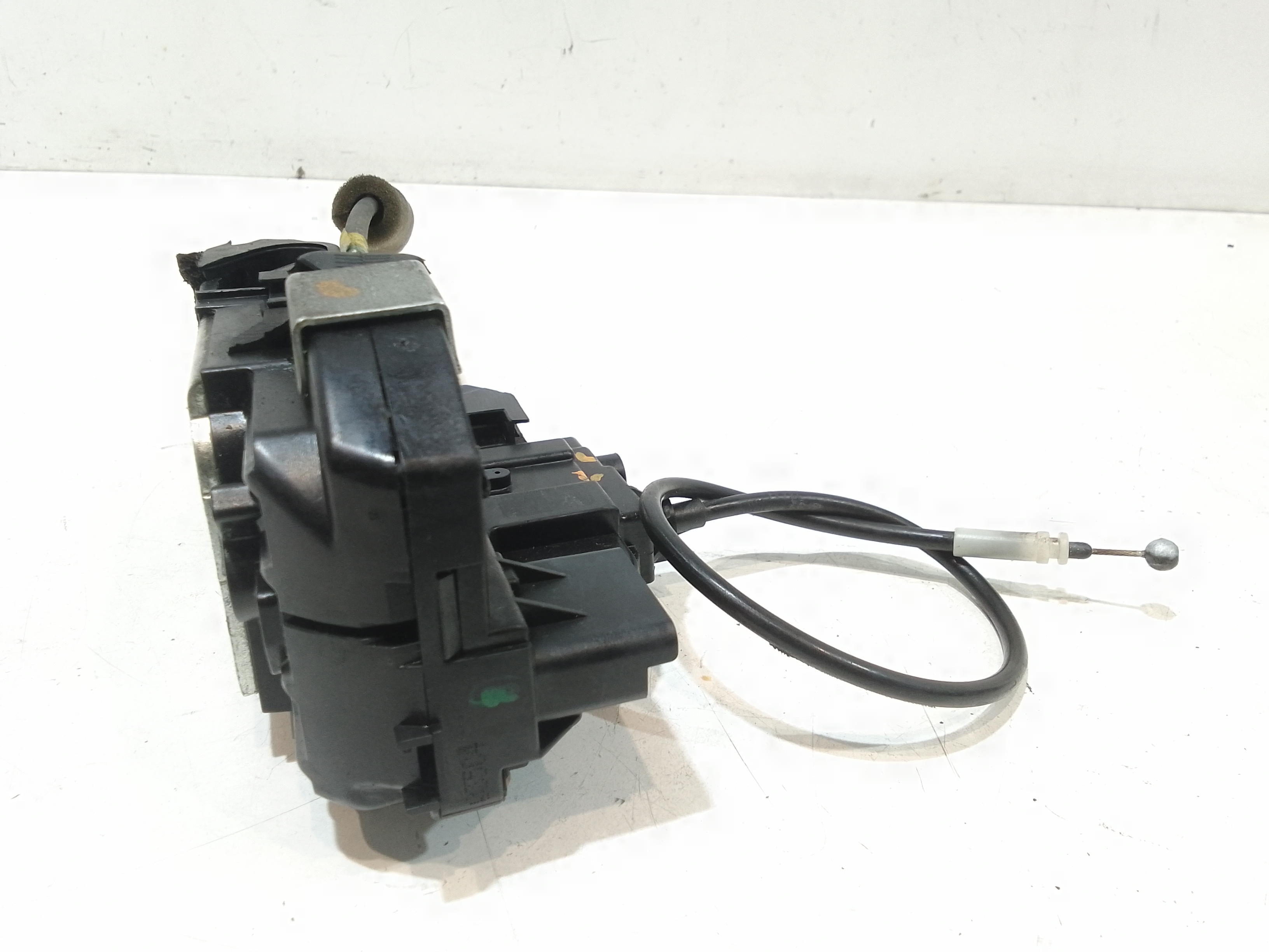 Serratura Anteriore Destra per Nissan Juke Serie F15 (2014 - 2018)