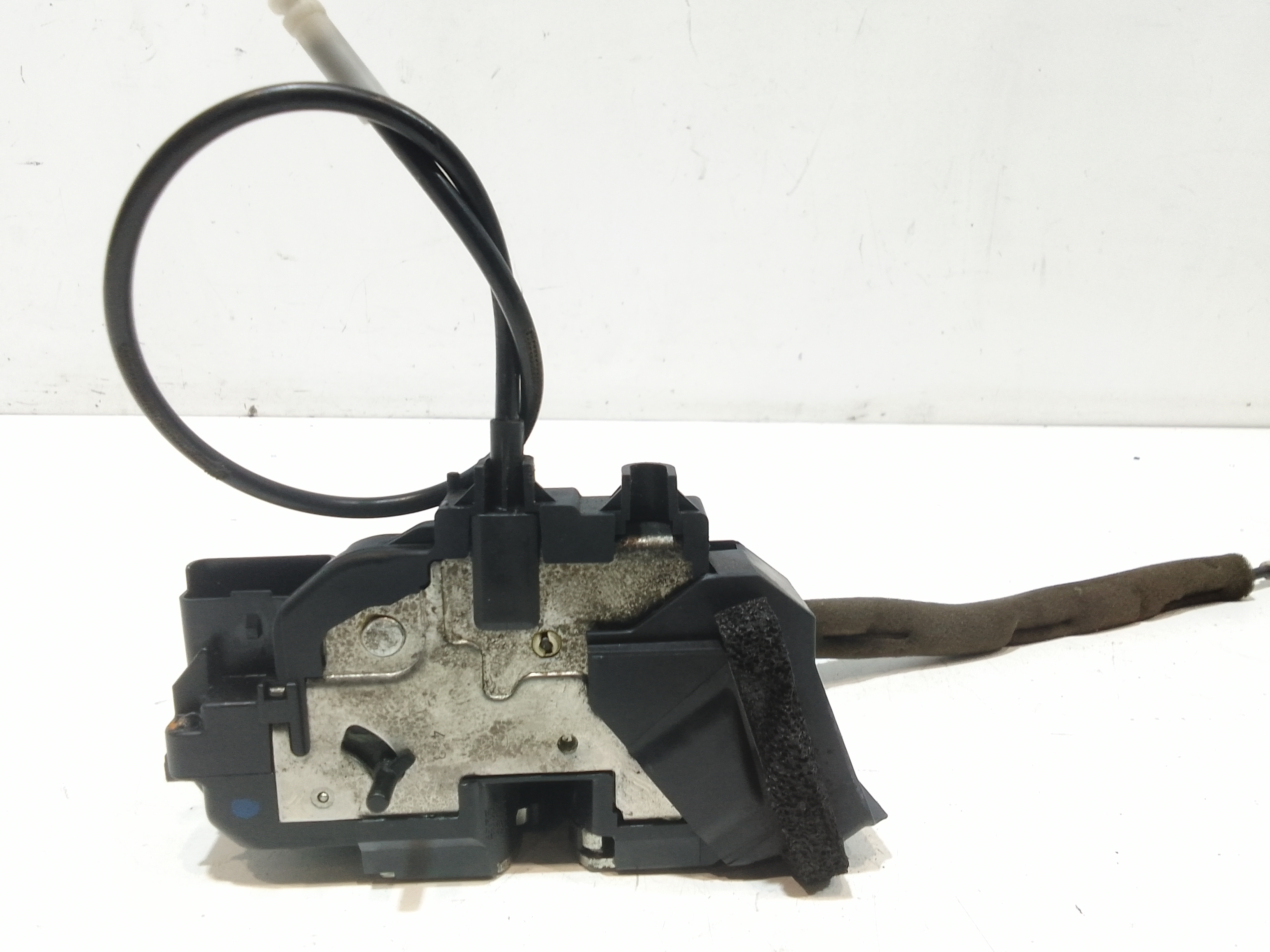 Serratura Anteriore Destra per Nissan Juke Serie F15 (2014 - 2018)