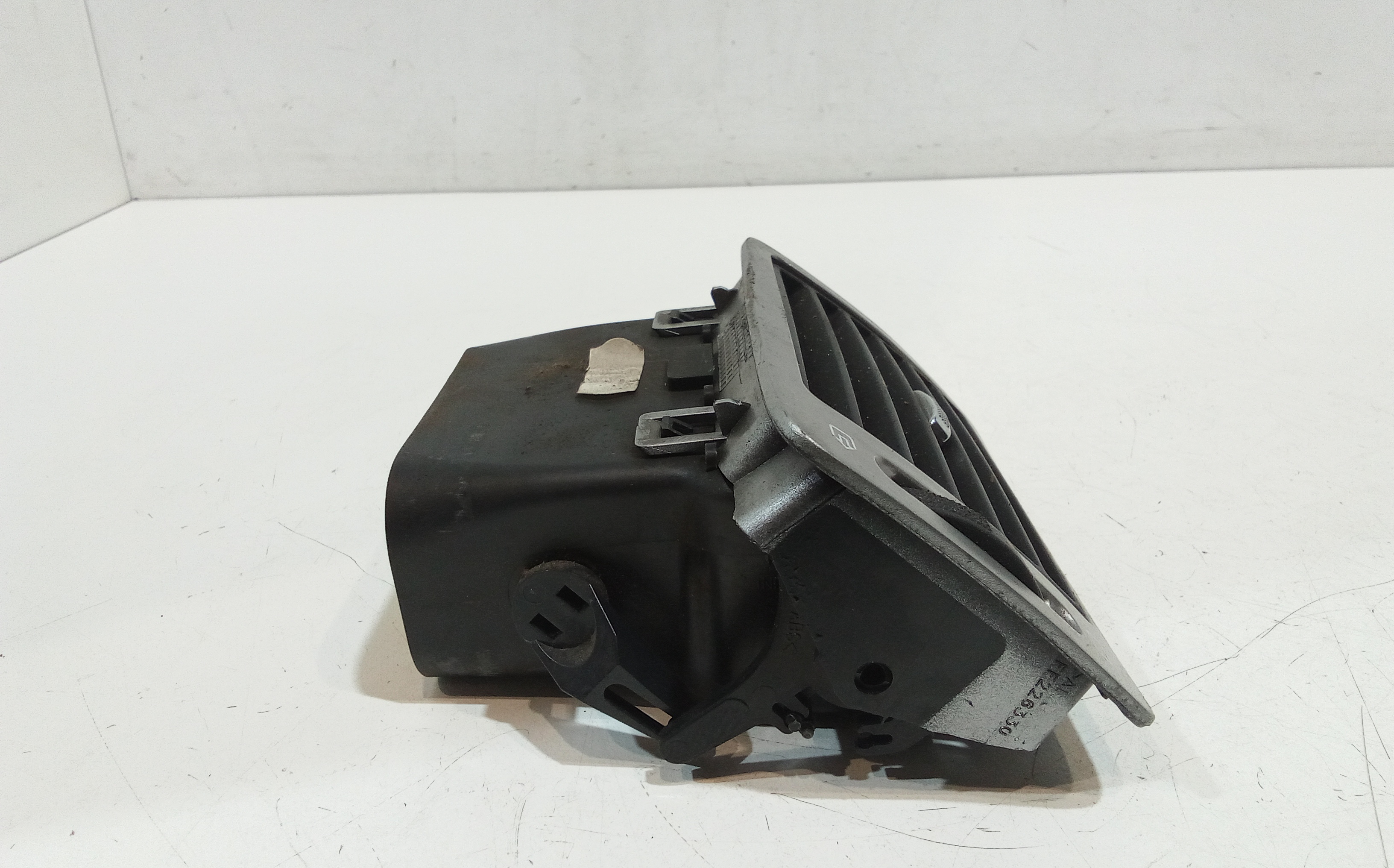 Bocchetta aria cruscotto lato guida per Peugeot 307 S. Wagon 2 Serie (2005 - In produzione)