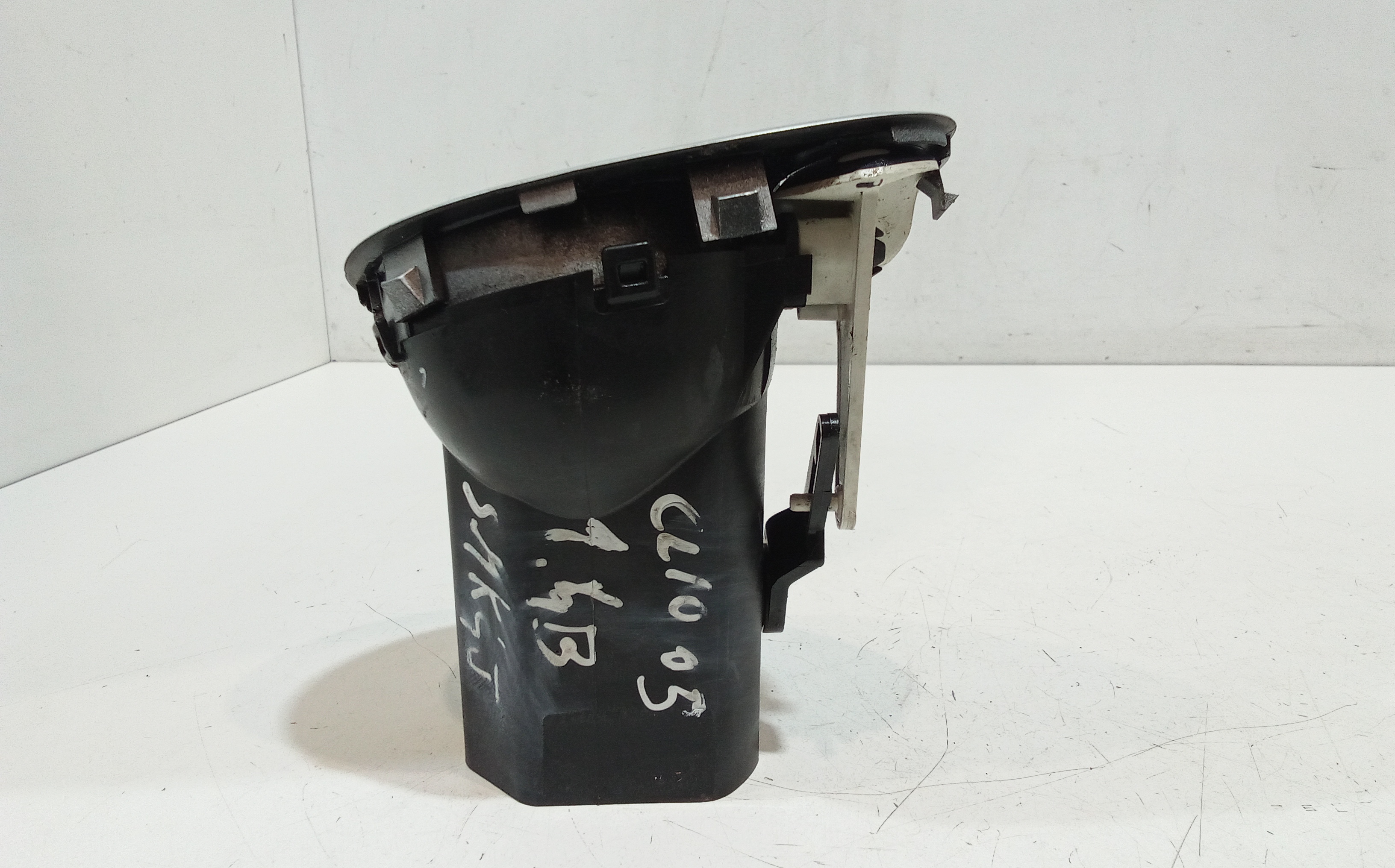 Bocchetta aria cruscotto lato guida per Renault Clio Serie (04>08) (2004 - 2008)