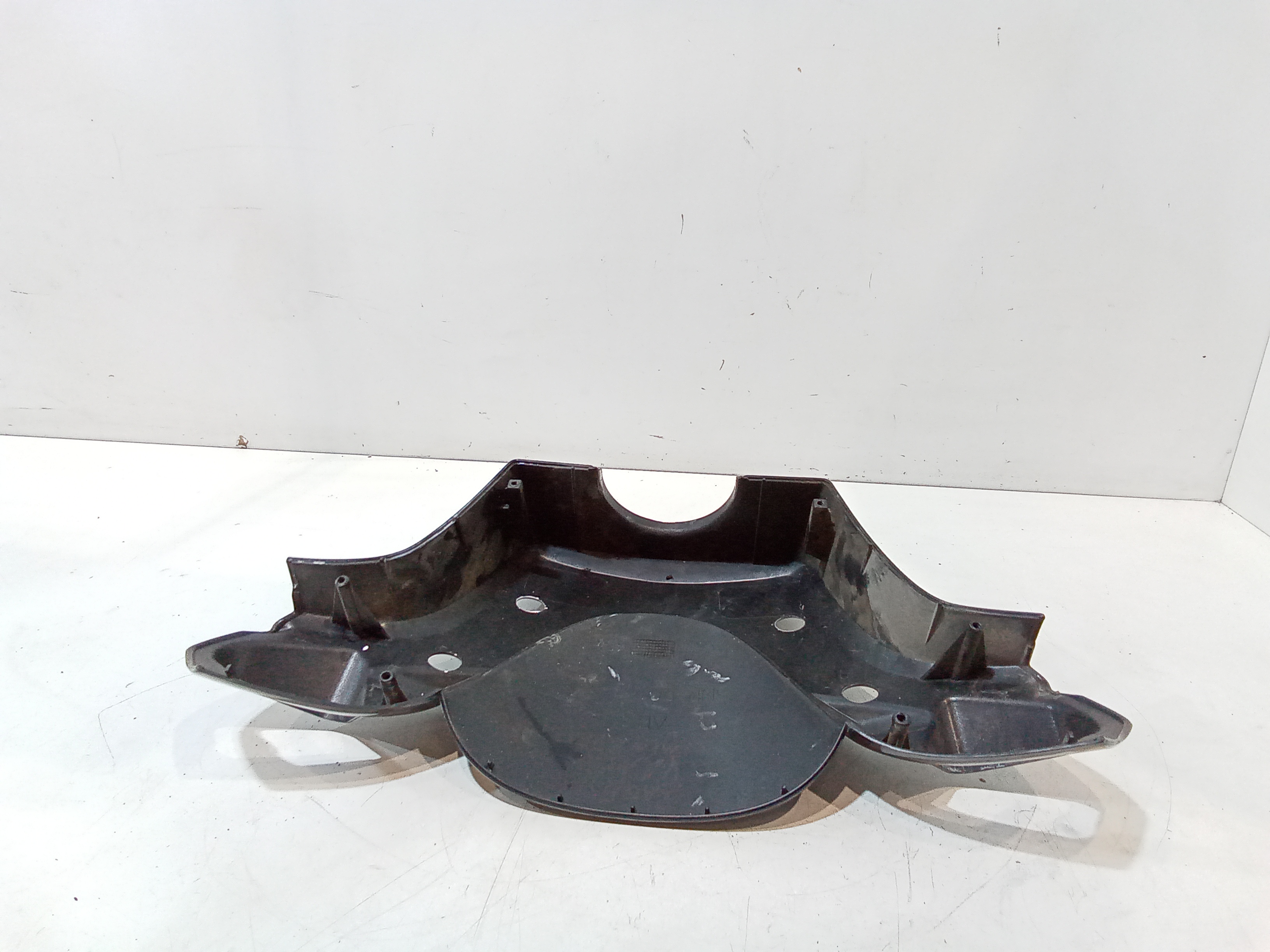 Cover anteriore manubrio per Yamaha Majesty 125cc (00>06) (2000 - 2006)