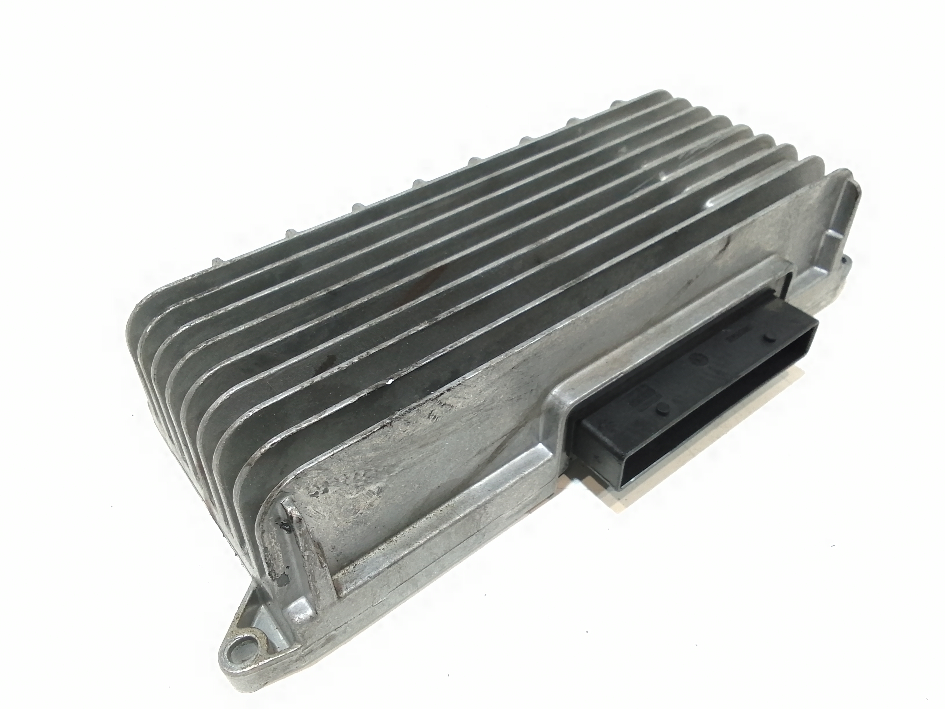 Amplificatore autoradio per Audi A4 Avant (8k5) (08>15) (2008 - 2015)