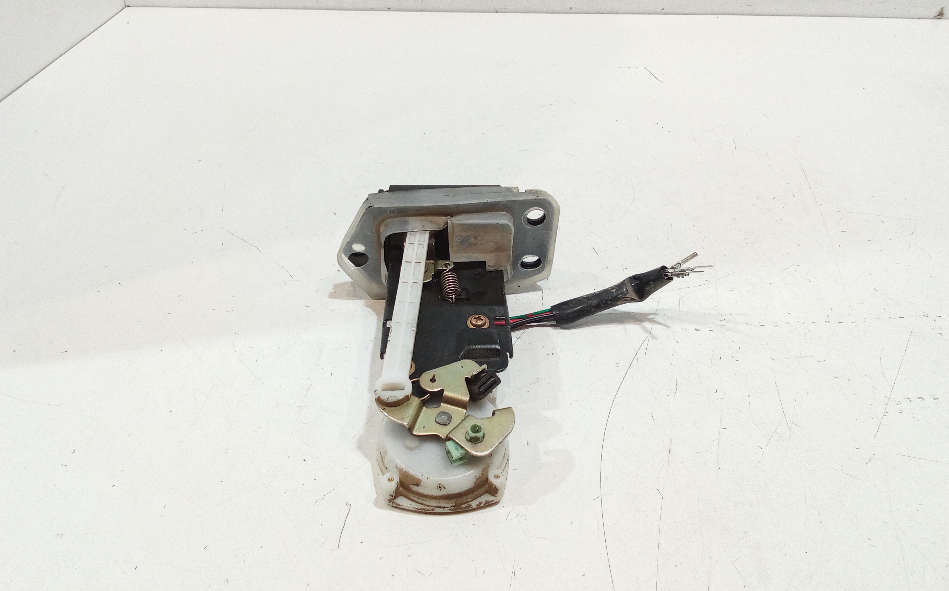 Serratura Cofano Posteriore per Opel Agila 1 Serie (2000 - 2004)