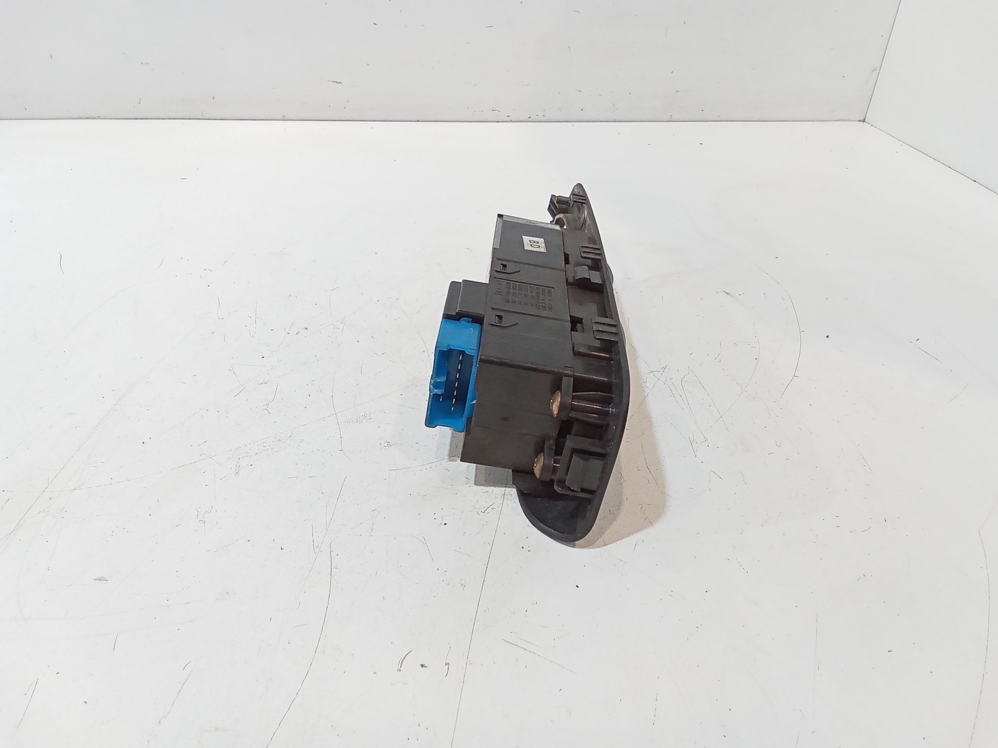 Pulsantiera anteriore sinistra Guida per Chevrolet Tacuma 1 Serie (2001 - 2005)