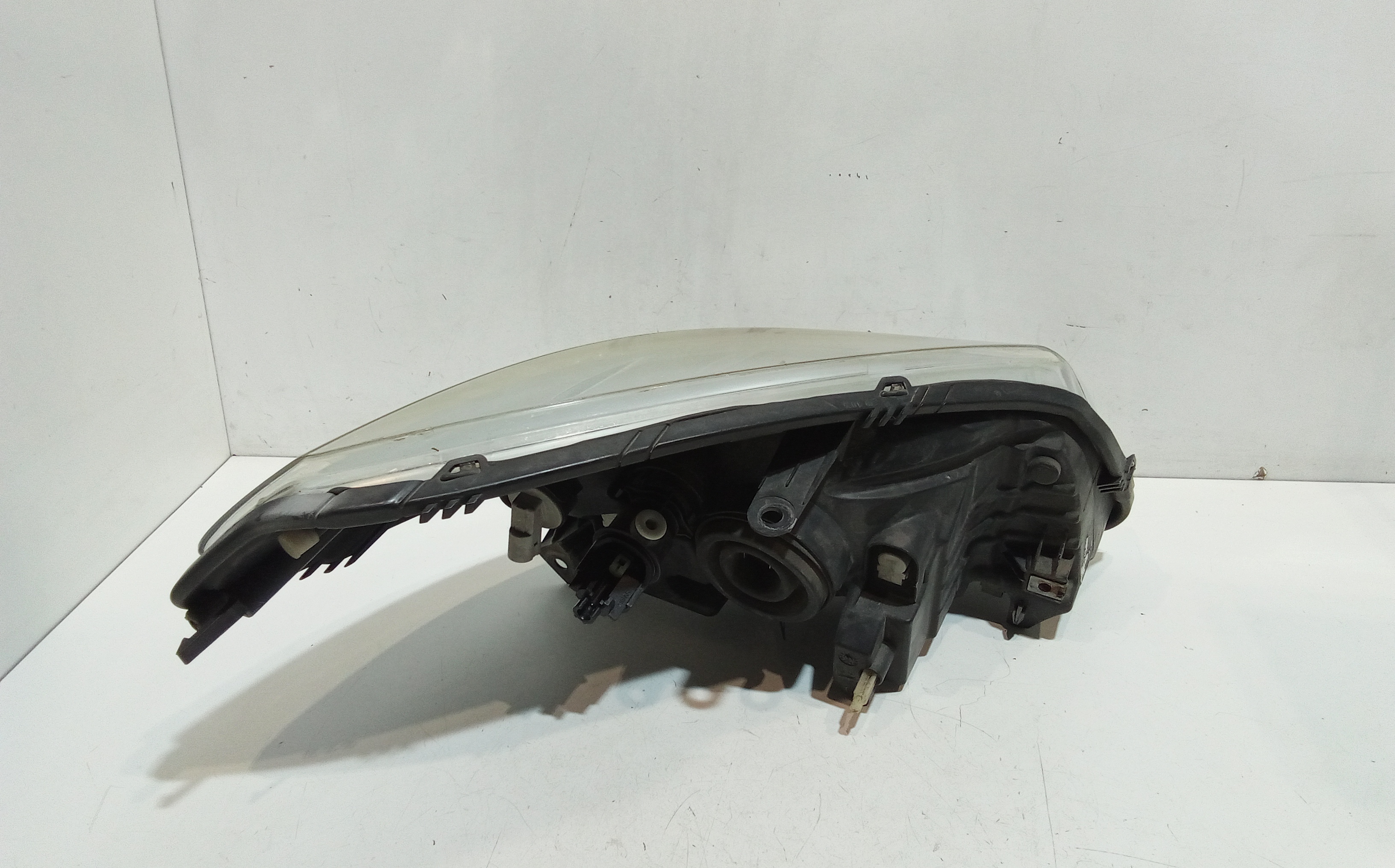 Faro anteriore Sinistro Guida per Dacia Sandero 1 Serie (2008 - 2012)