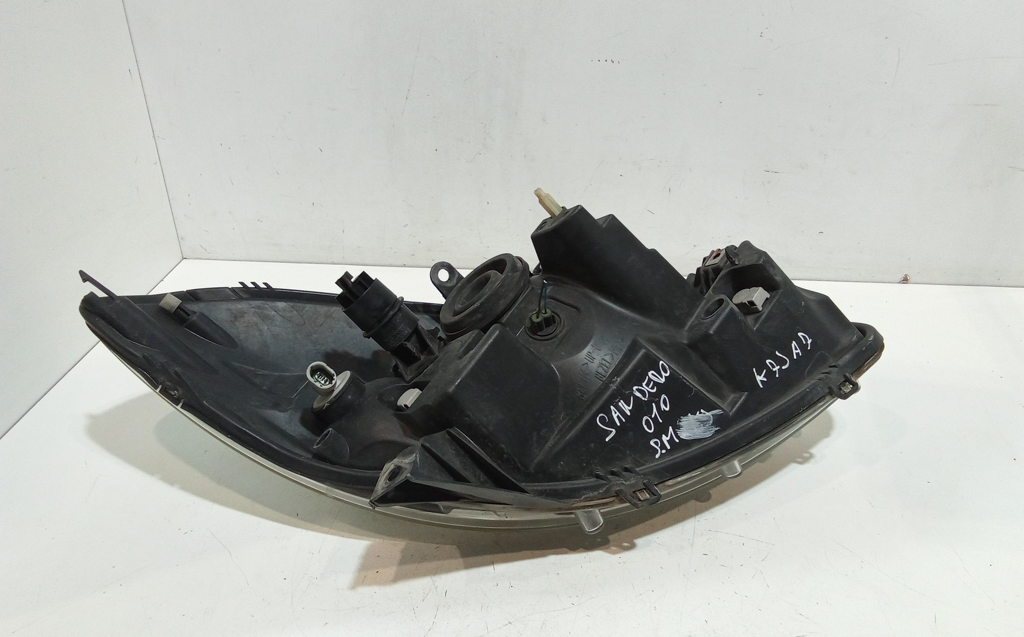 Faro anteriore Sinistro Guida per Dacia Sandero 1 Serie (2008 - 2012)