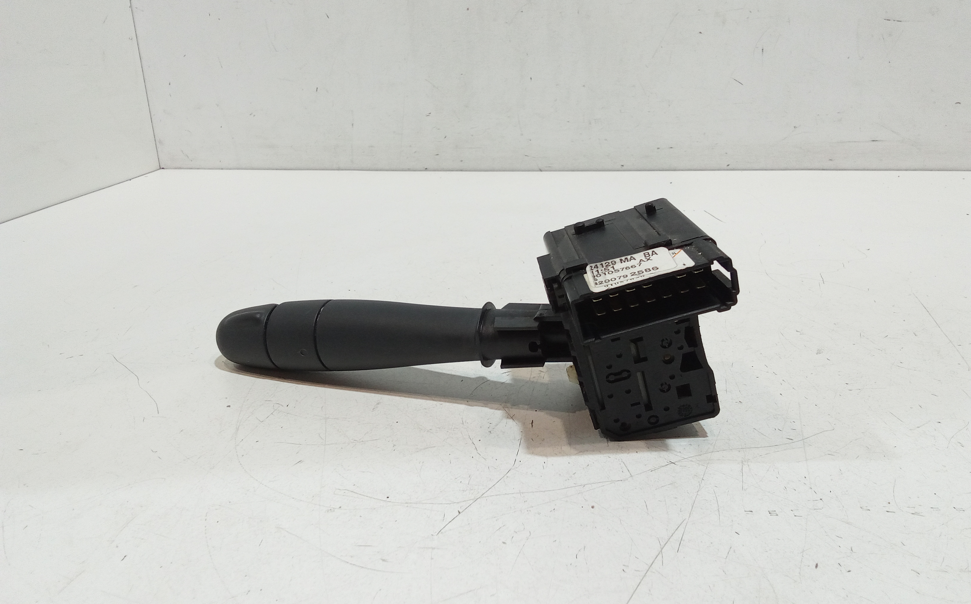 Devioluci destro per Dacia Sandero 1 Serie (2008 - 2012)