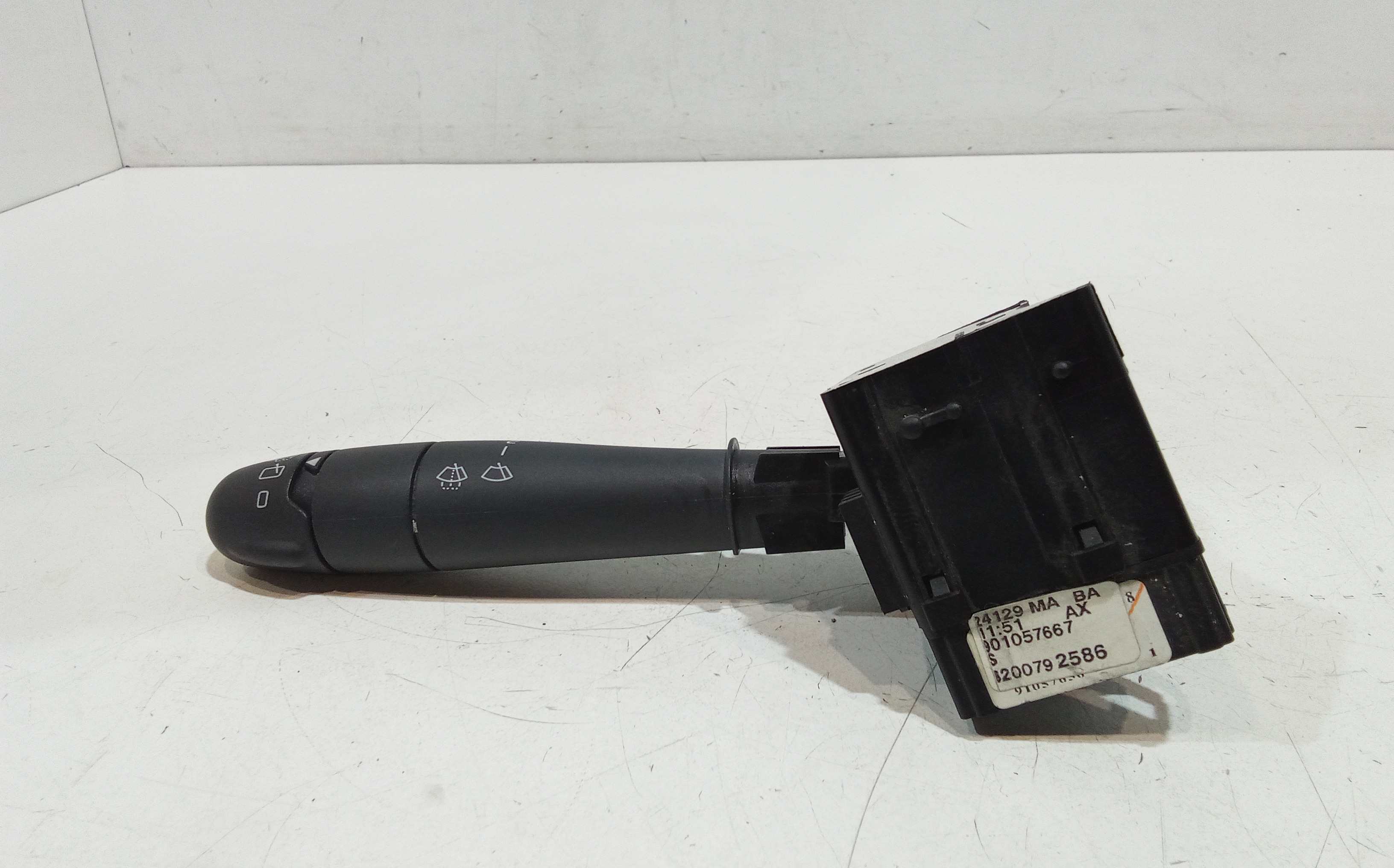 Devioluci destro per Dacia Sandero 1 Serie (2008 - 2012)