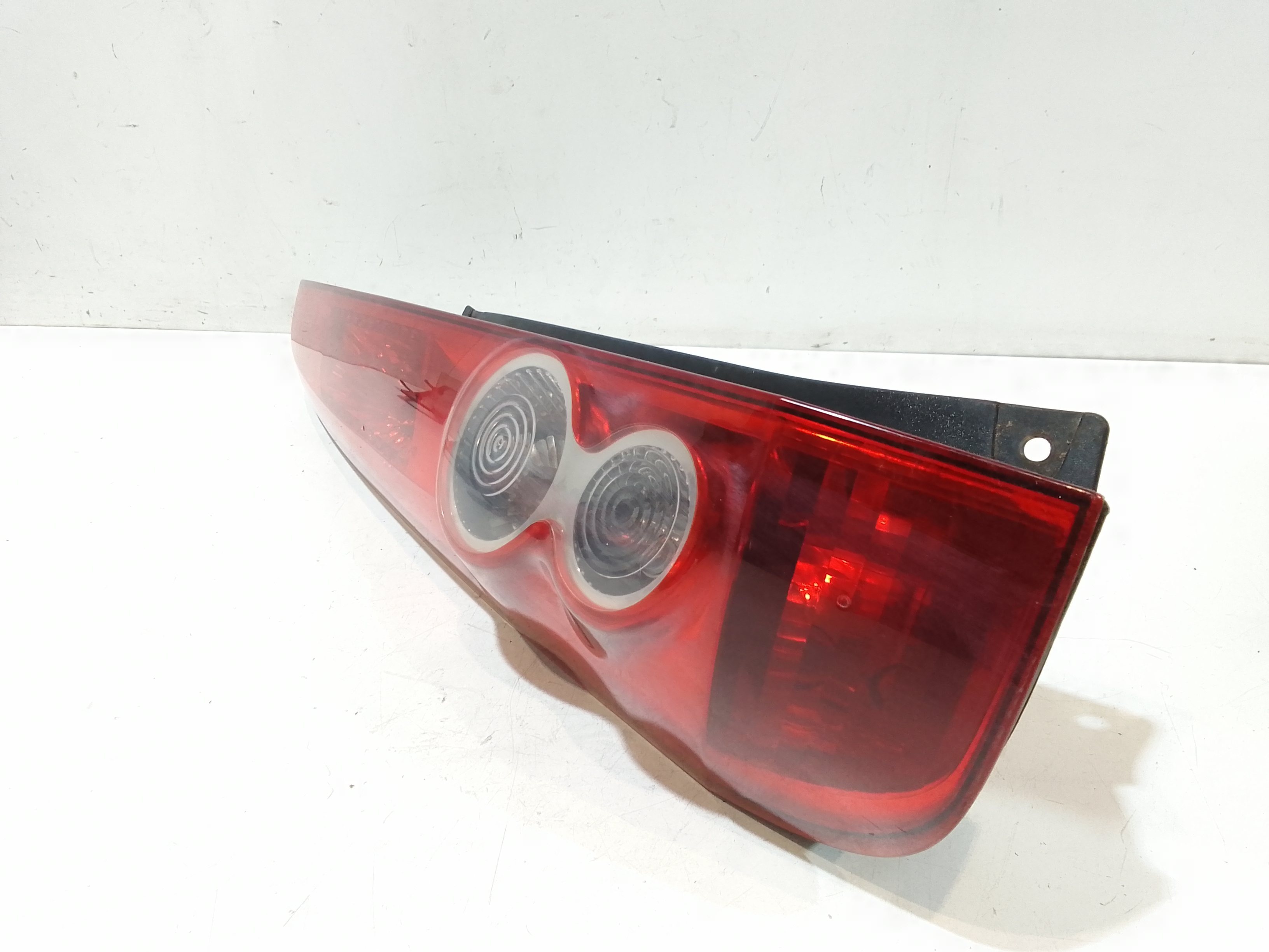 Stop fanale Posteriore sinistro lato Guida per Ford Fiesta 5 Serie (2005 - 2008)