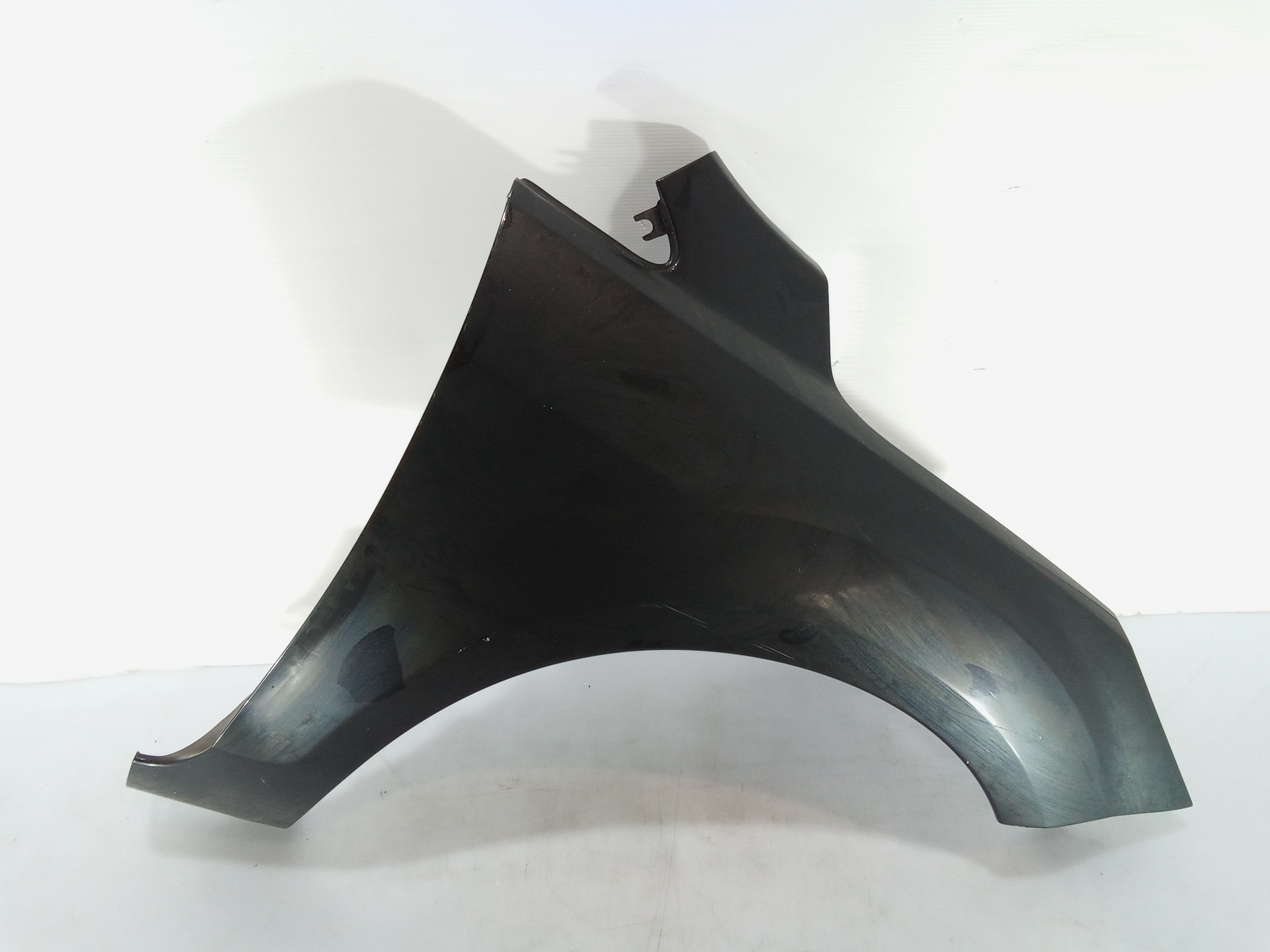Parafango Anteriore Destro per Ford Focus Berlina 4 Serie (2008 - 2011)