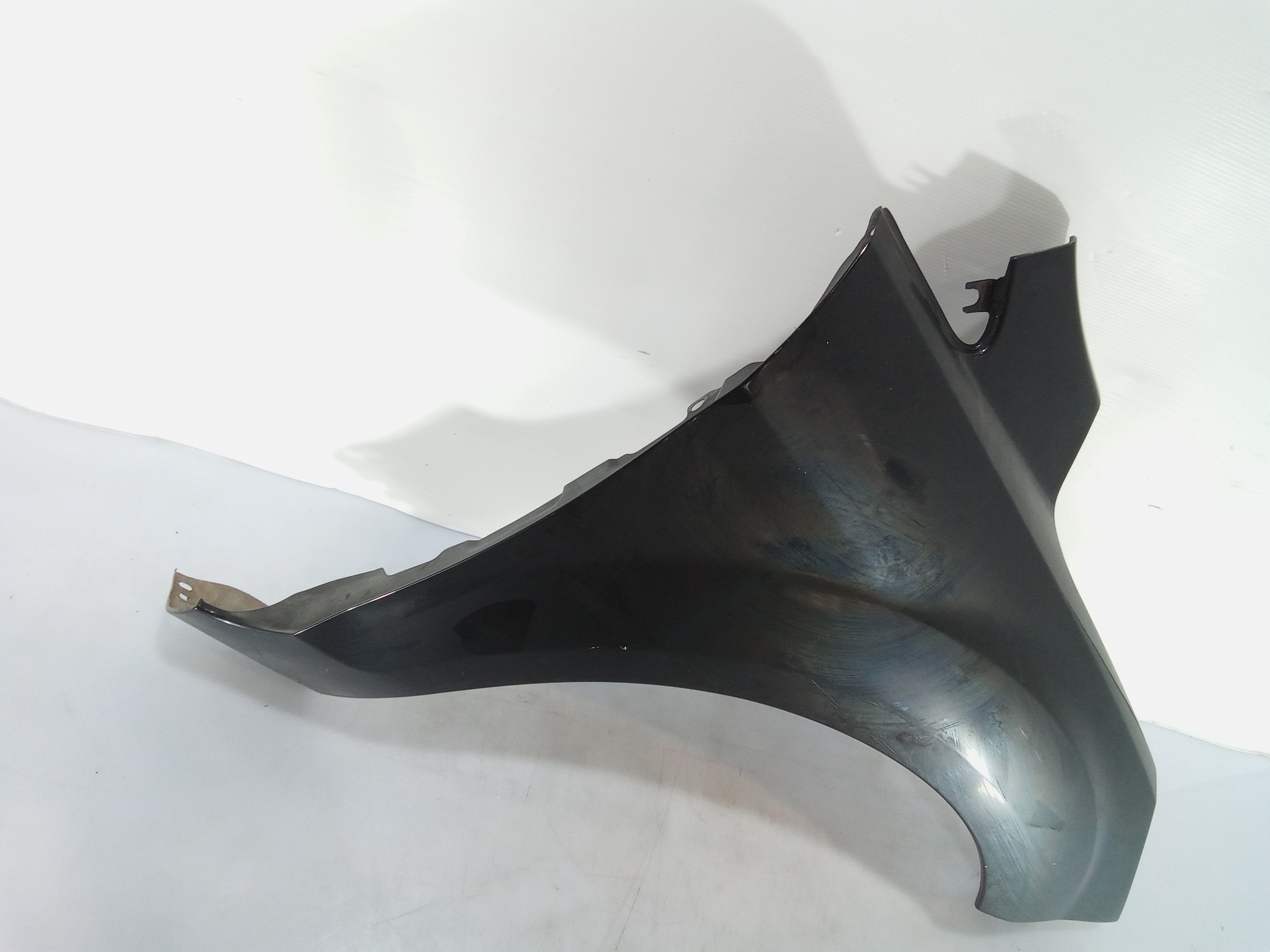 Parafango Anteriore Destro per Ford Focus Berlina 4 Serie (2008 - 2011)