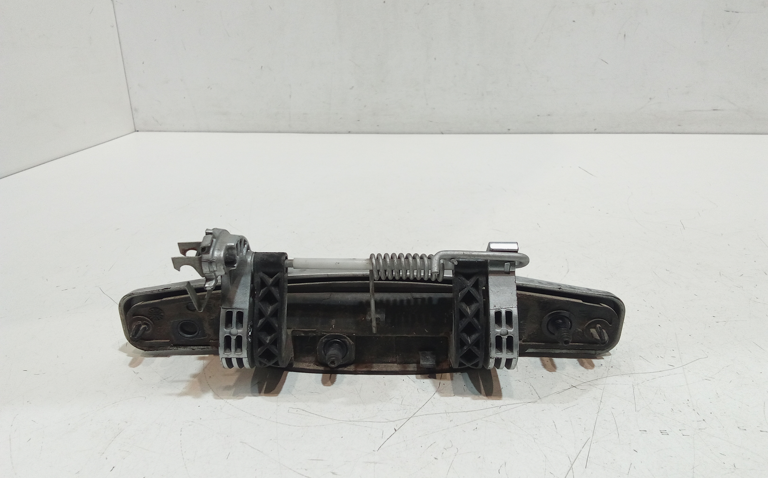 Maniglia esterna Anteriore Sinistra per Dacia Sandero 1 Serie (2008 - 2012)