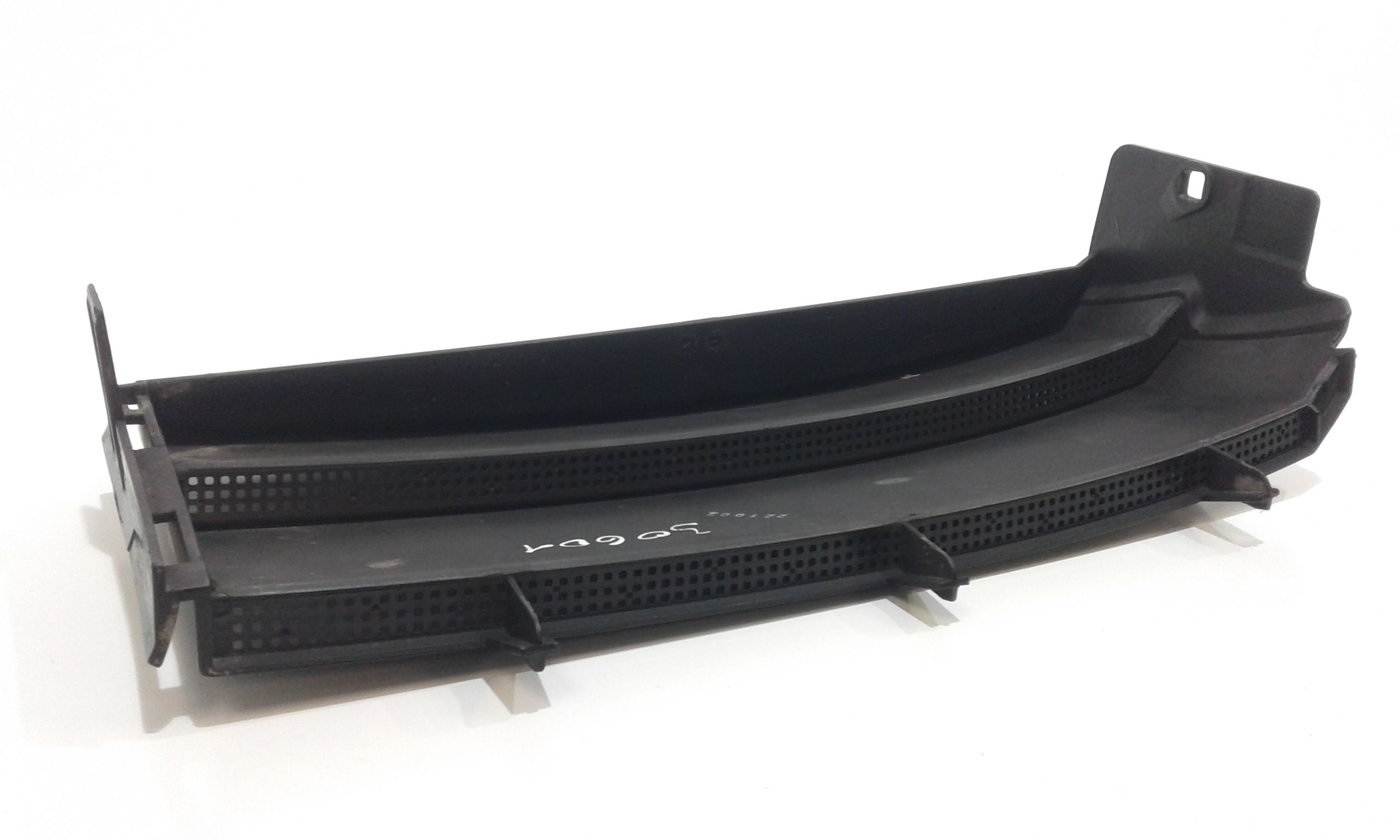 Presa d aria anteriore SX LAND ROVER Range Rover Serie LM AMC 014