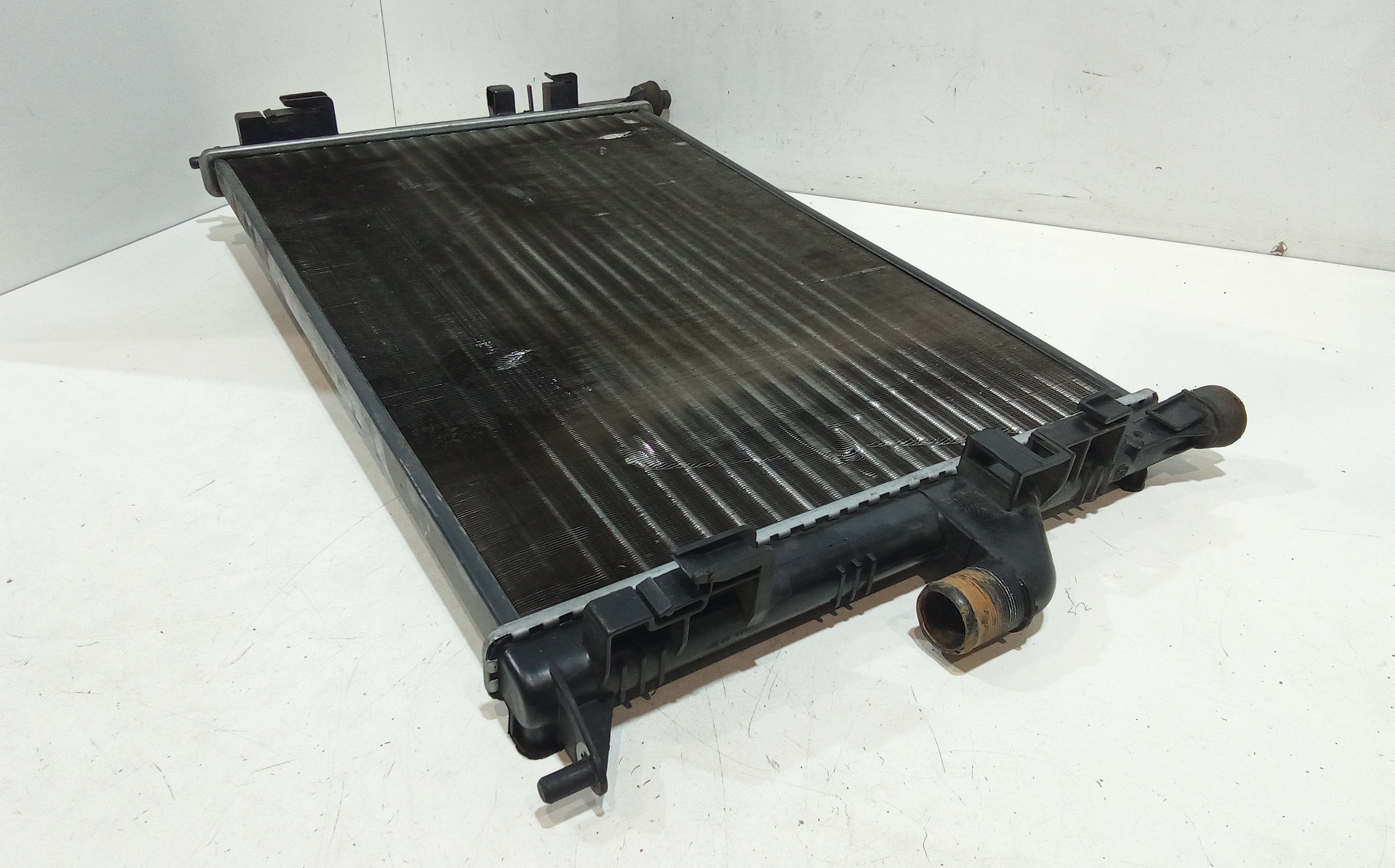 Radiatore acqua per Dacia Sandero 1 Serie (2008 - 2012)