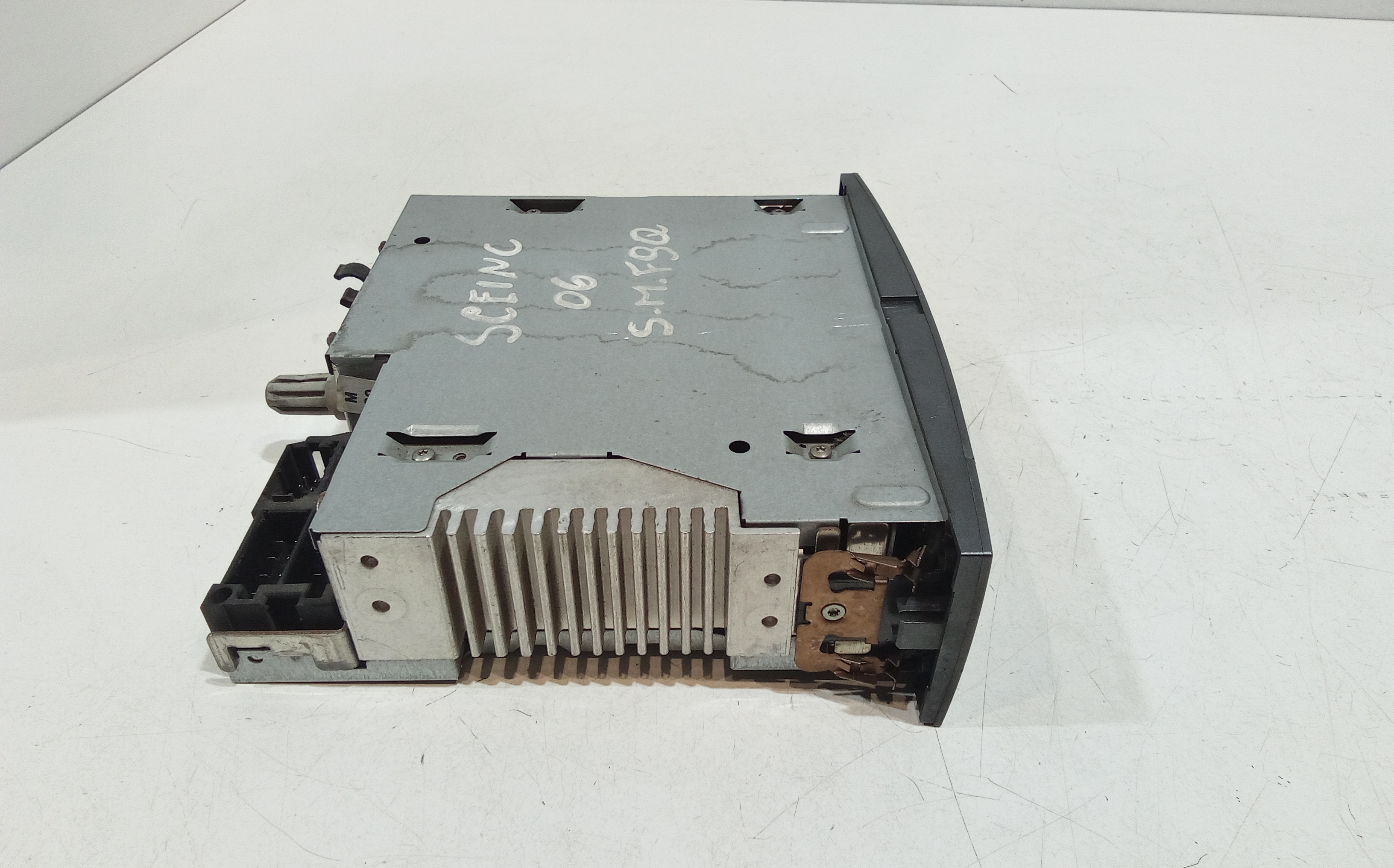 Autoradio per Renault Scenic Serie (03>09) (2003 - 2009)