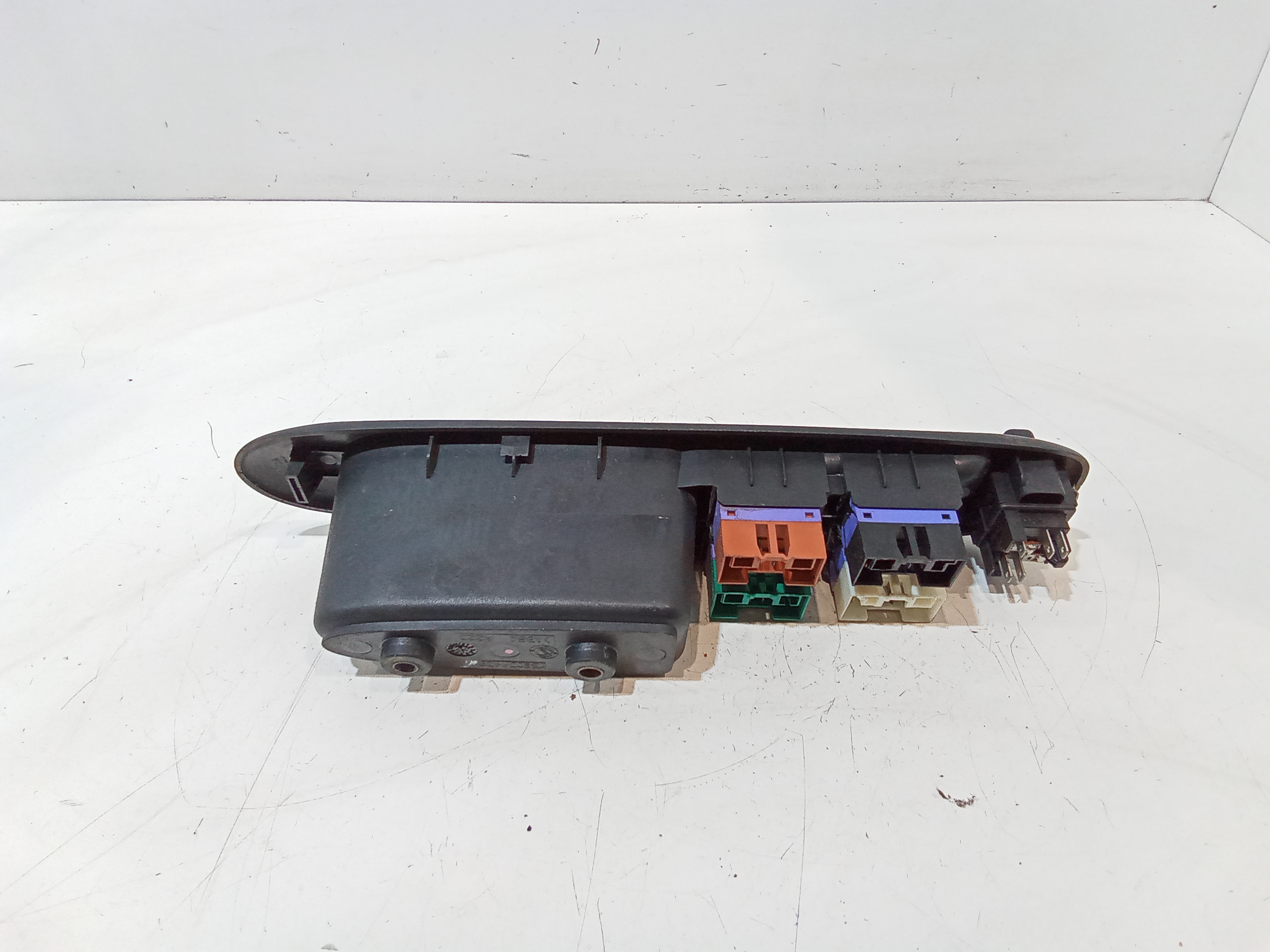 Pulsantiera anteriore sinistra Guida per Alfa Romeo 159 Sportwagon Serie (05>11) (2005 - 2011)