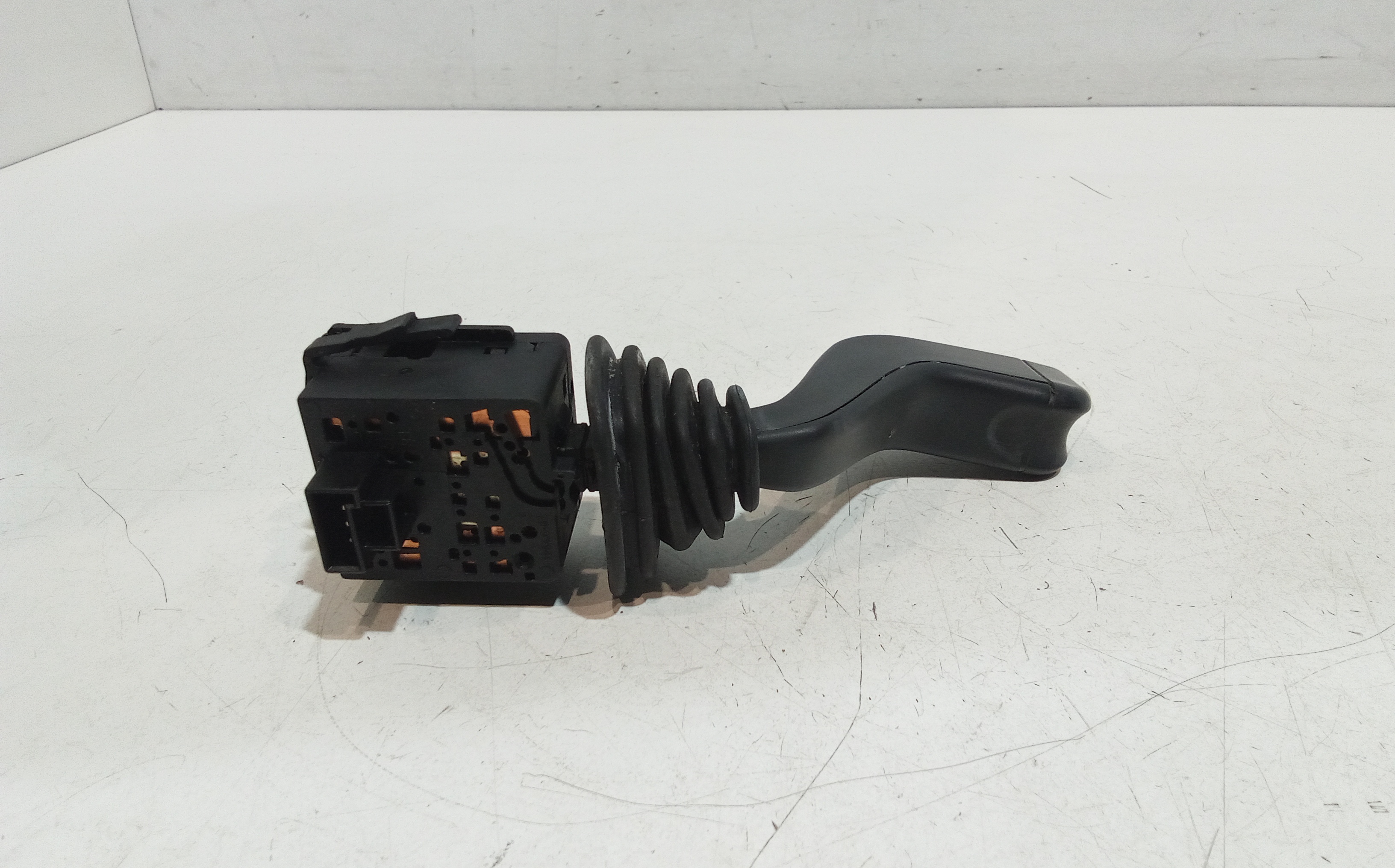 Devioluci sinistro per Opel Meriva 1 Serie (2003 - 2006)