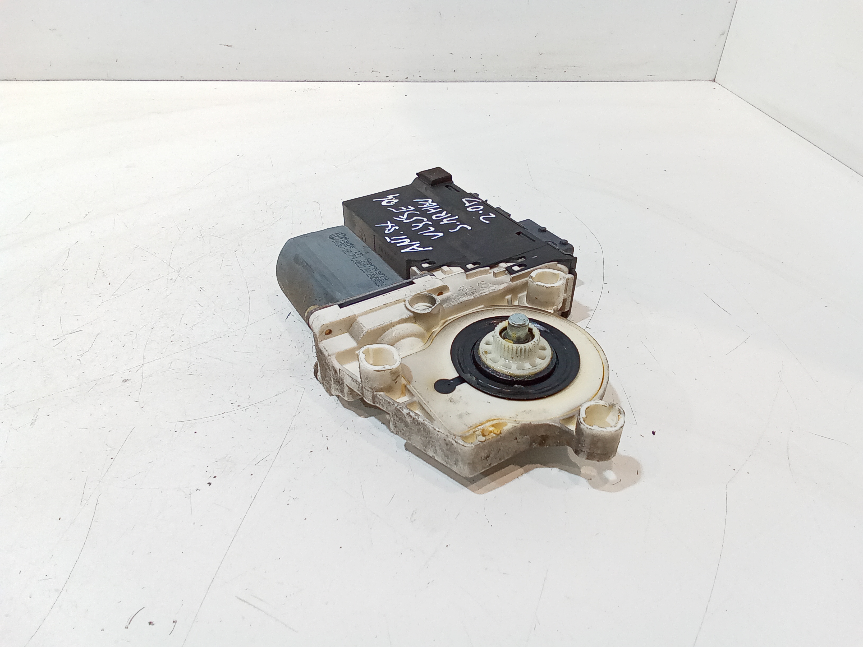 Motorino Alzavetro anteriore Sinistro per Fiat Ulysse 3 Serie (2002 - 2008)