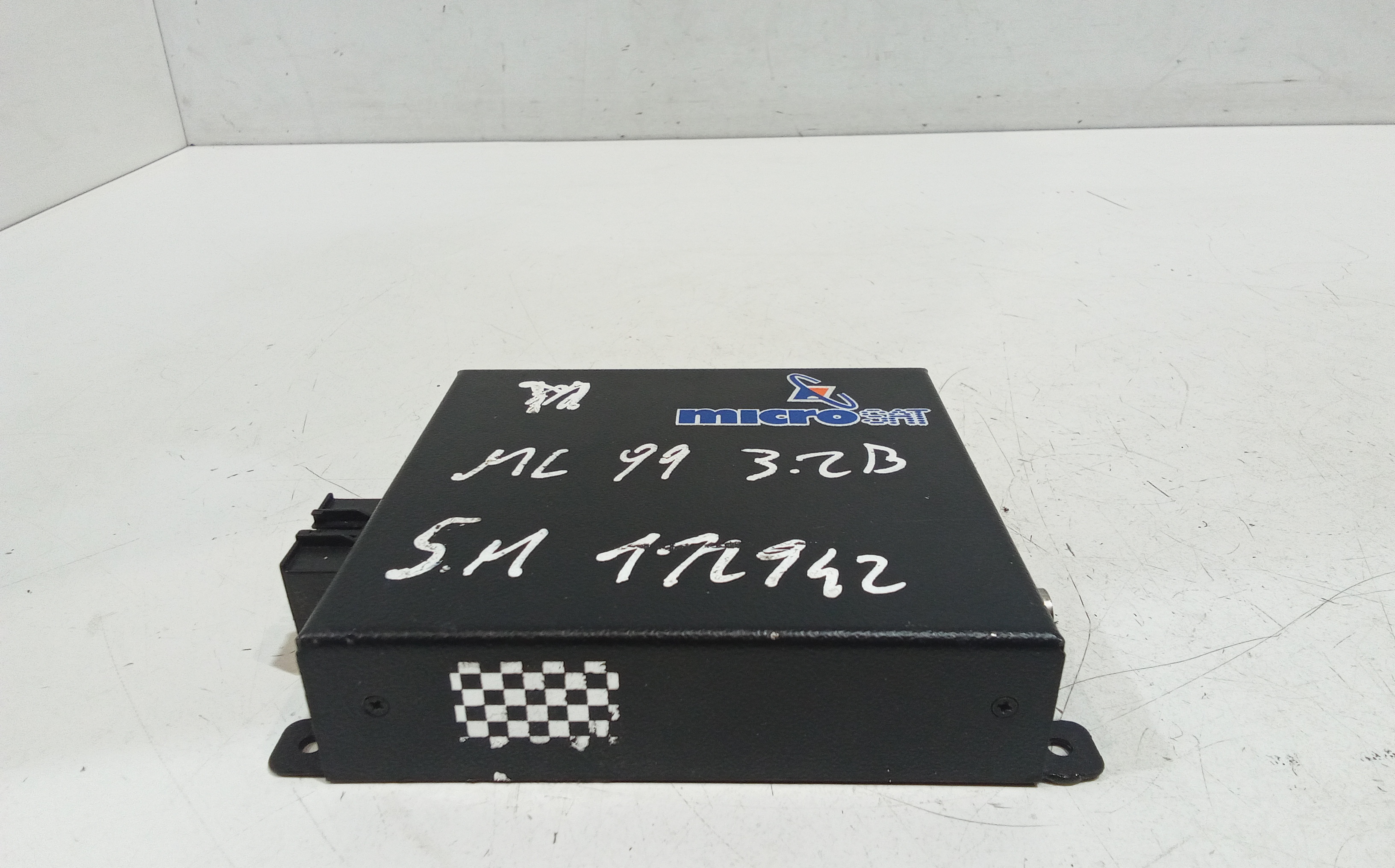 Unit di controllo multimediale navigatore GPS per Mercedes Ml W163 1 Serie (1997 - 2002)