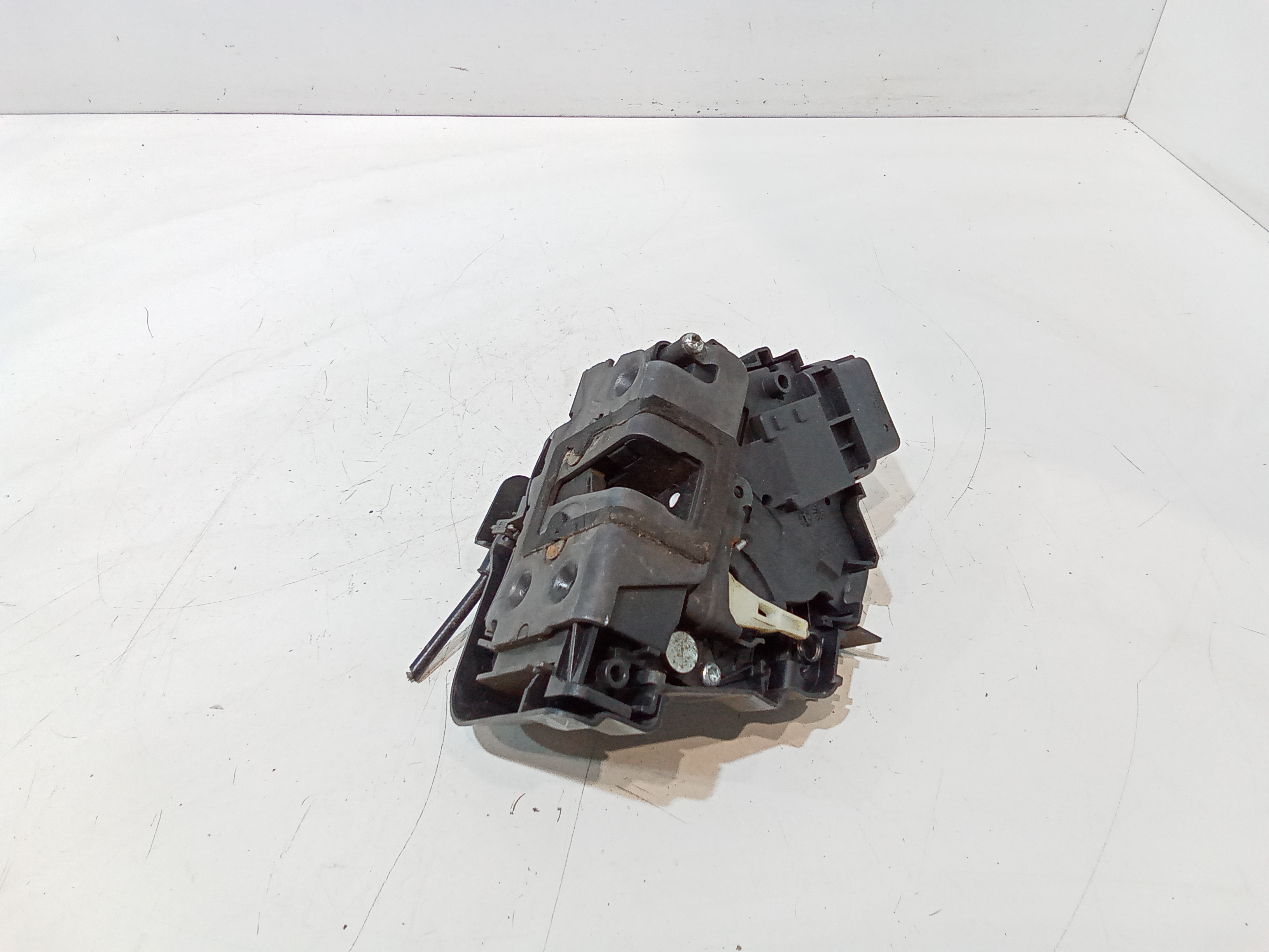 Serratura Anteriore Destra per Ford Focus Berlina 3 Serie (2004 - 2008)