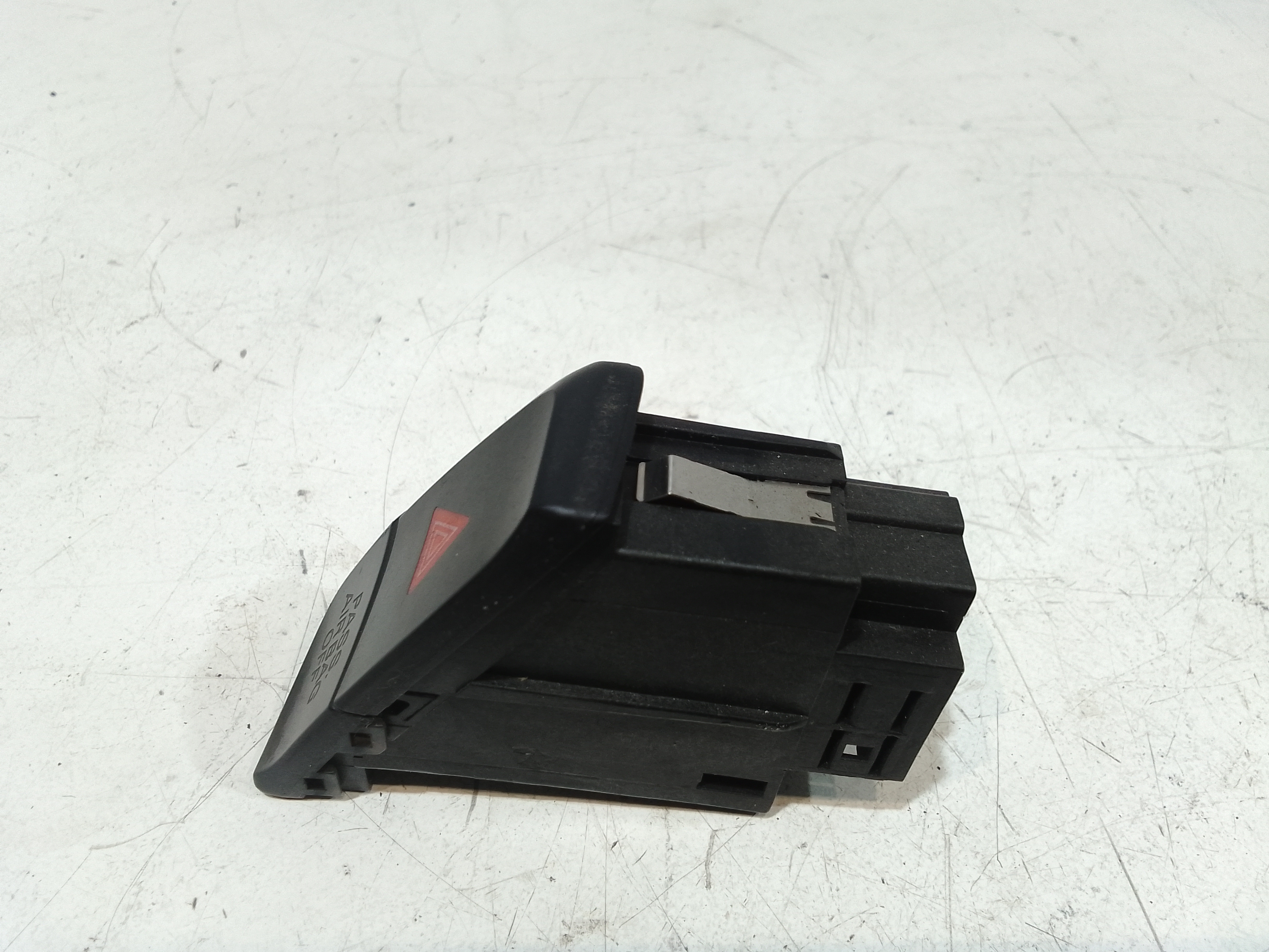 Pulsante luci di emergenza per Audi A4 Avant (8k5) (08>15) (2008 - 2015)