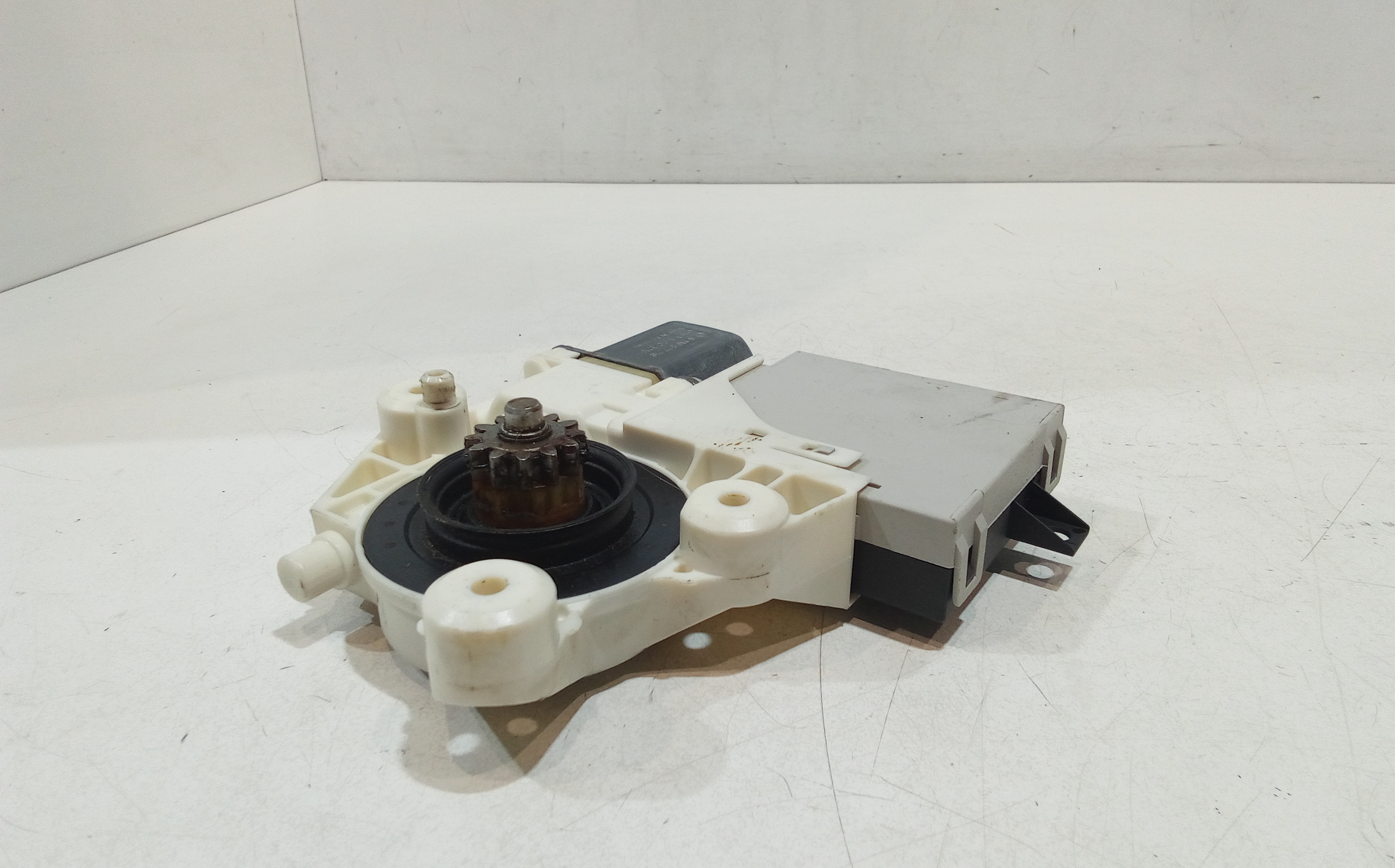 Motorino Alzavetro posteriore Sinistro per Ford Focus Berlina 3 Serie (2004 - 2008)