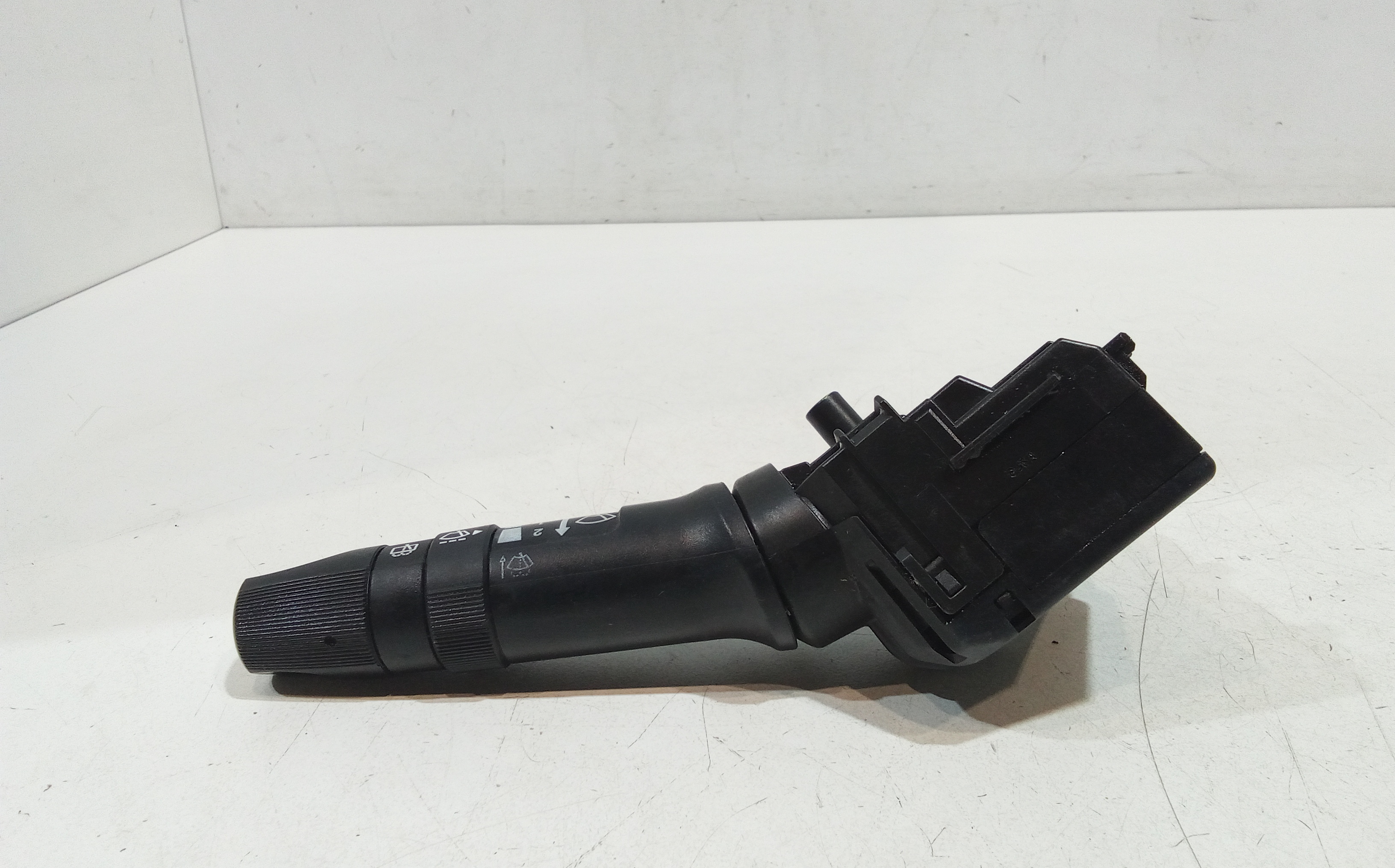 Devioluci destro per Hyundai I20 1 Serie (2008 - 2014)