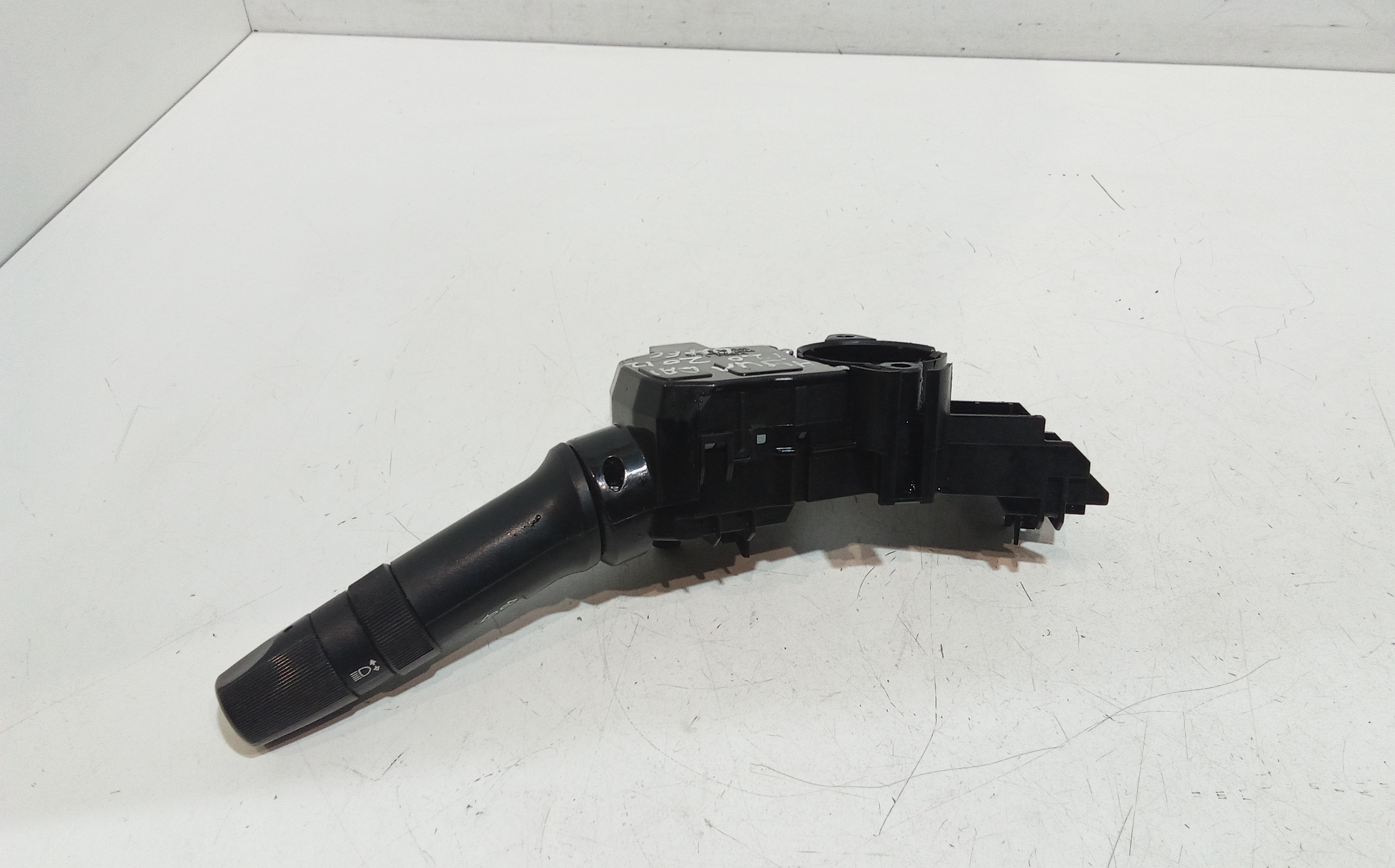 Devioluci sinistro per Hyundai I20 1 Serie (2008 - 2014)