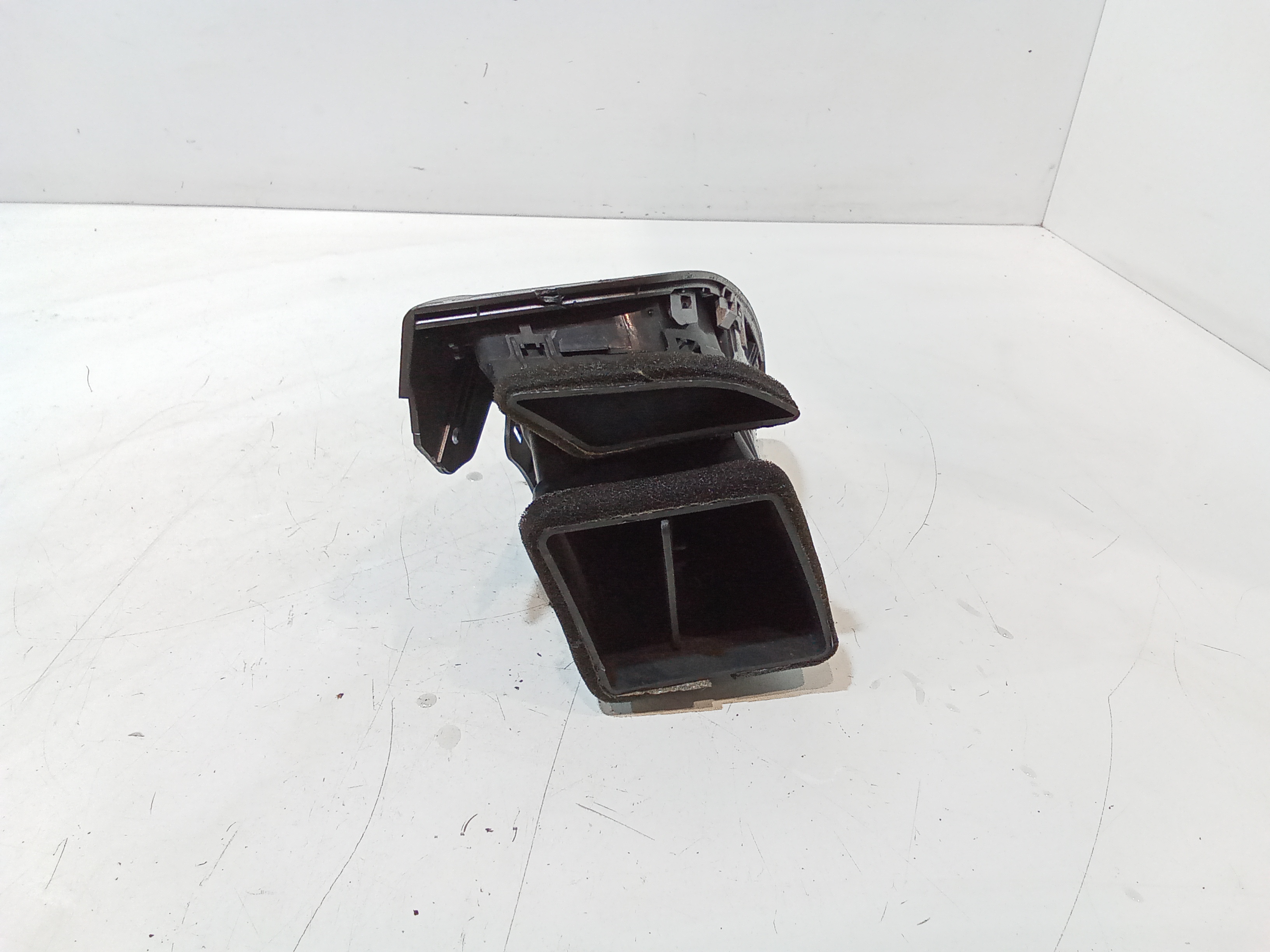 Bocchetta aria cruscotto lato passeggero per Hyundai I20 1 Serie (2008 - 2014)