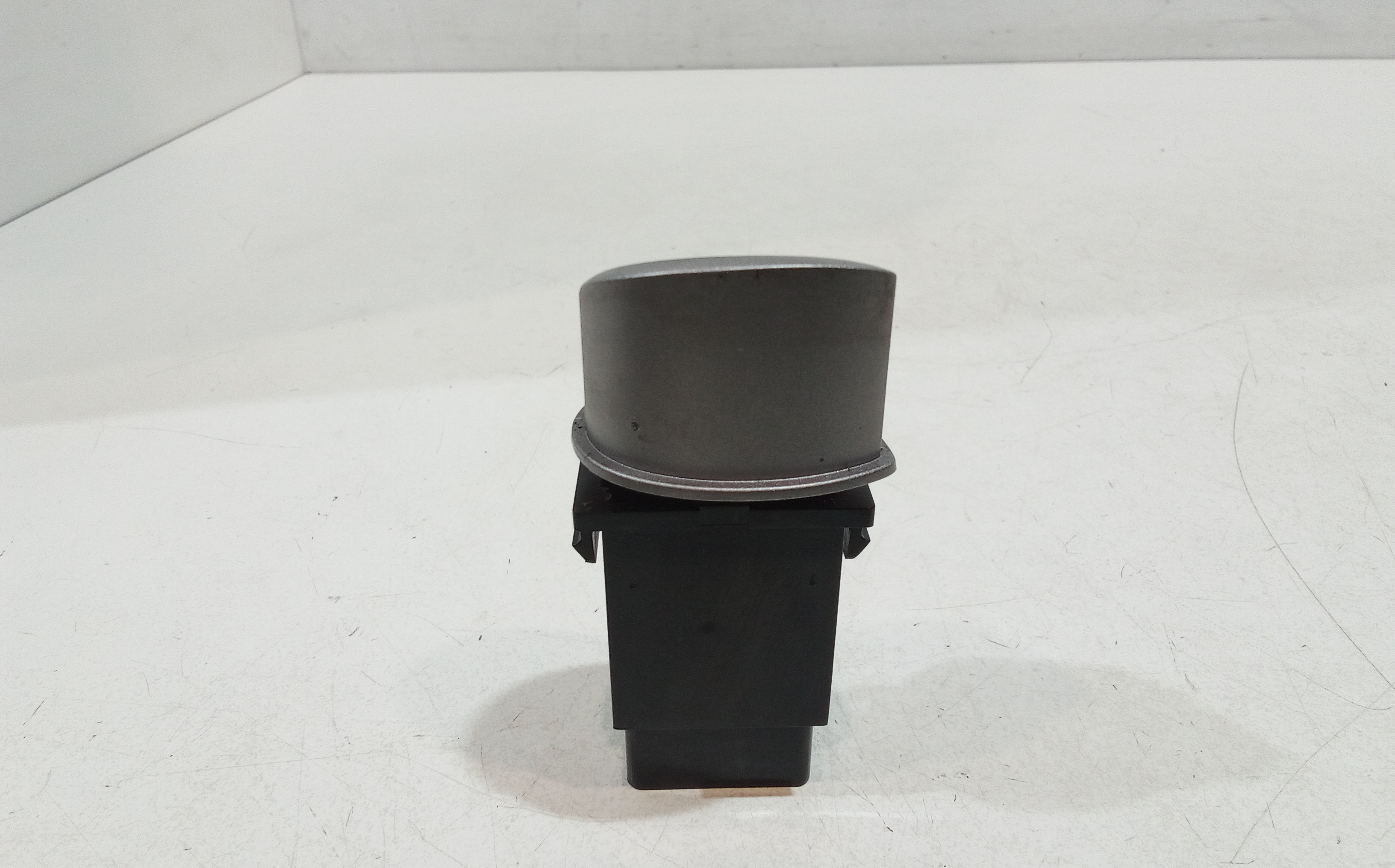 Pulsante luci di emergenza per Hyundai I20 1 Serie (2008 - 2014)