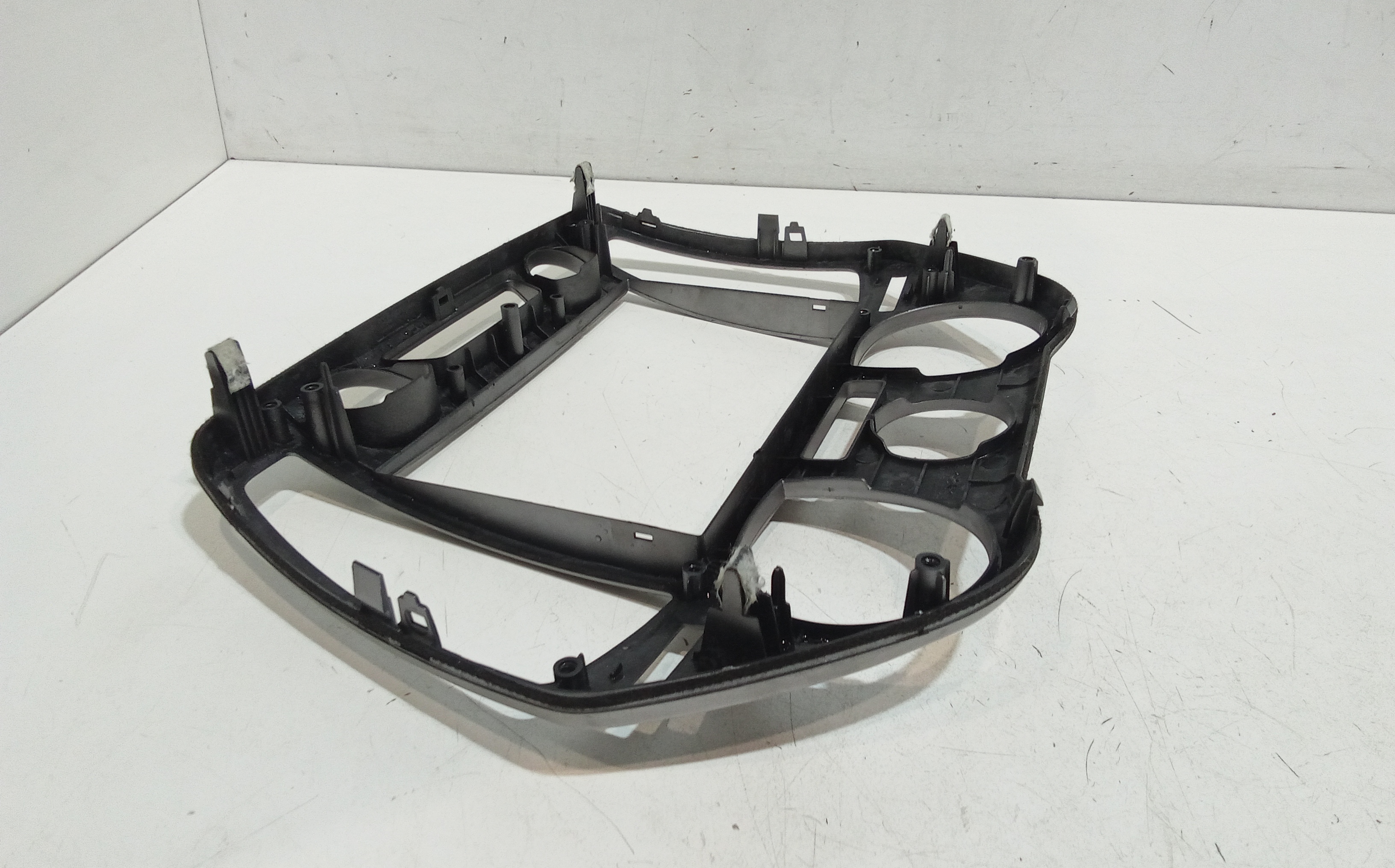 Modanatura Centrale Cruscotto per Hyundai I20 1 Serie (2008 - 2014)