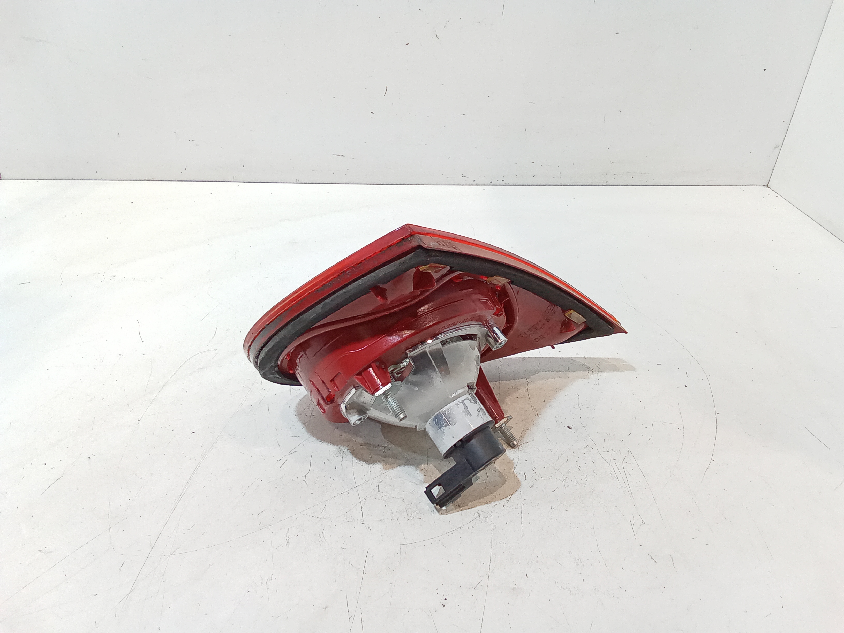 Stop Posteriore Destro Integrato nel Portello per Volkswagen Golf 5 Berlina (03>08) (2003 - 2008)