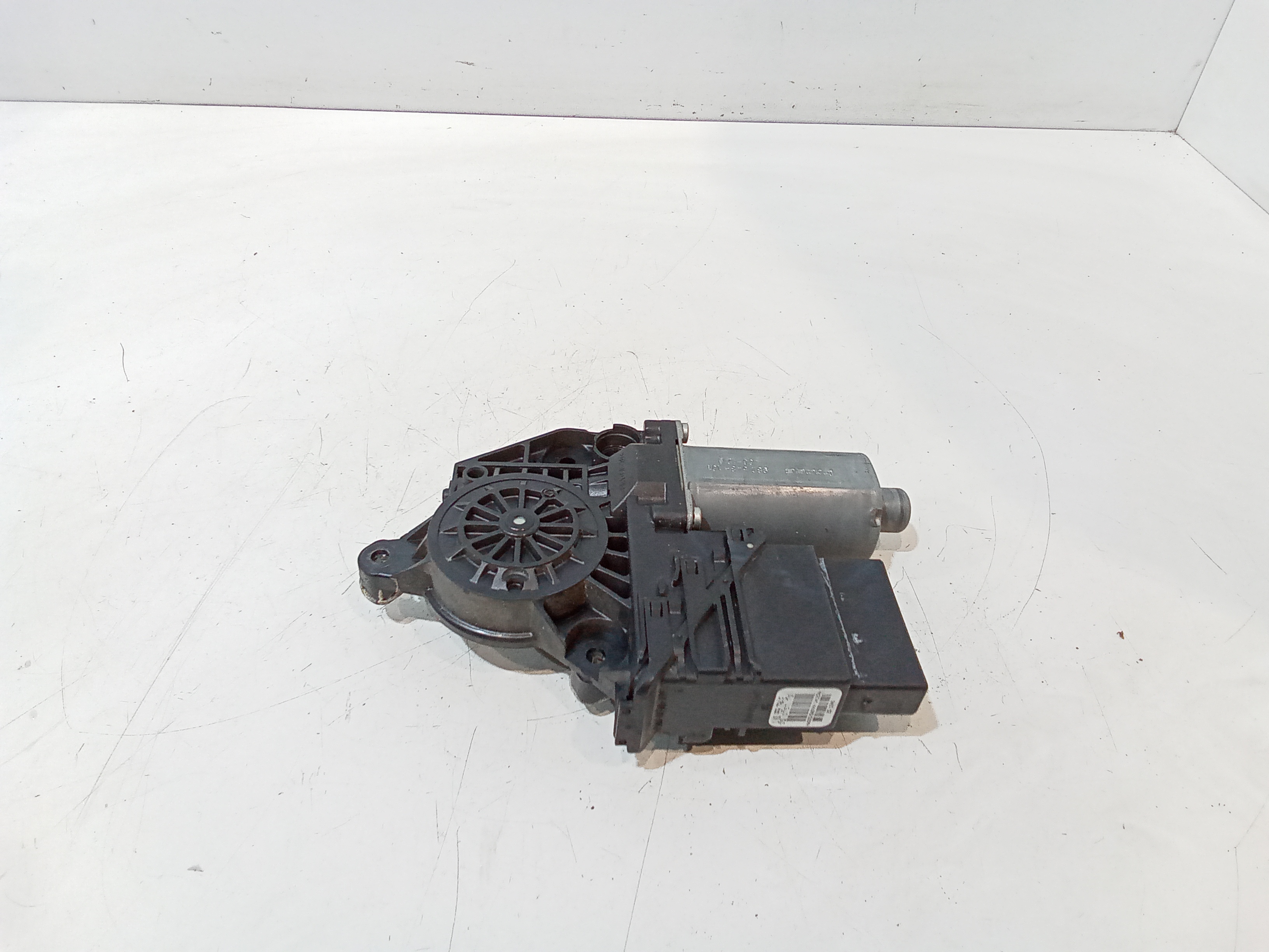 Motorino Alzavetro posteriore destra per Volkswagen Golf 5 Berlina (03>08) (2003 - 2008)