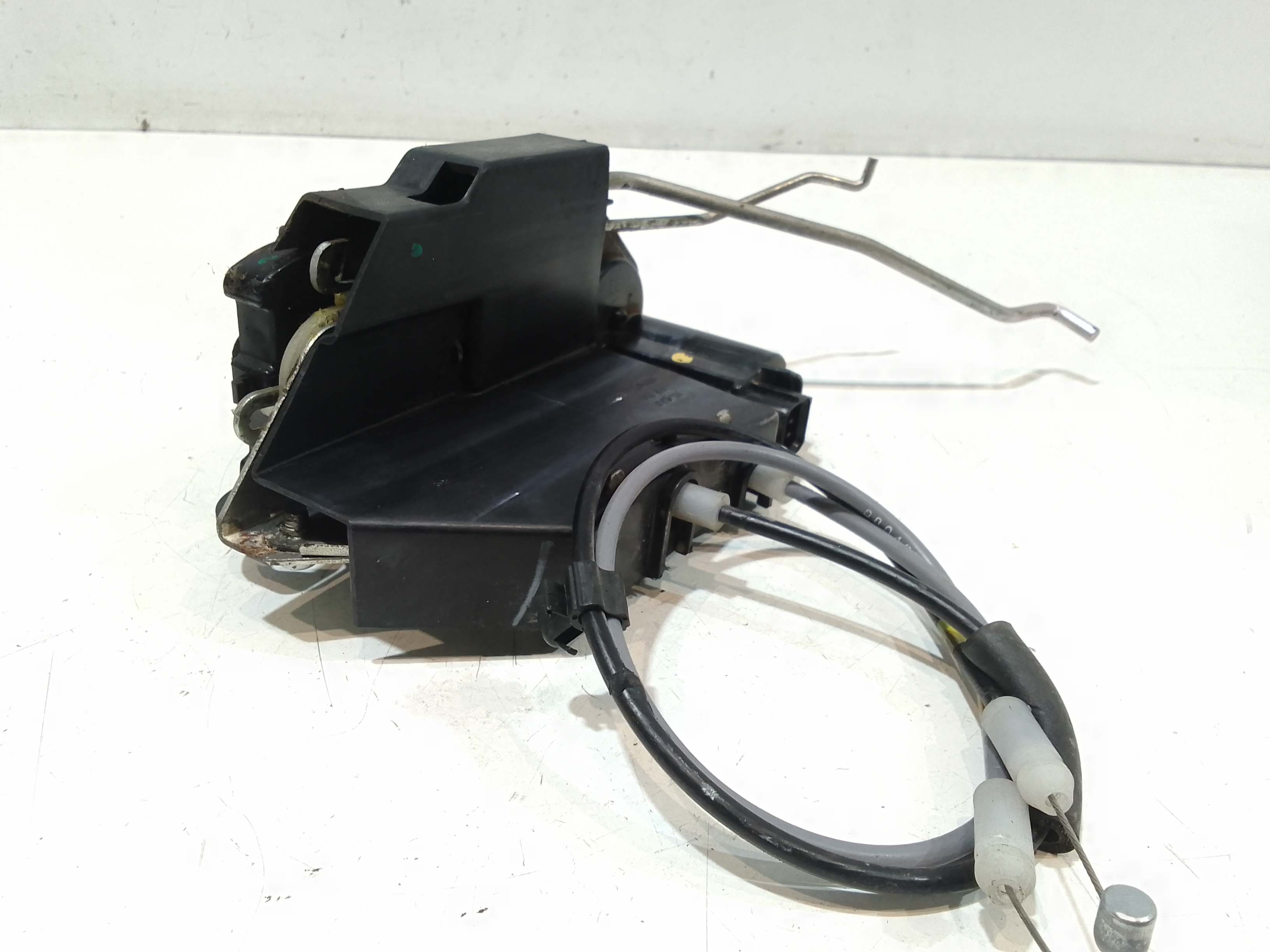 Serratura Anteriore Destra per Hyundai I10 1 Serie (2007 - 2011)