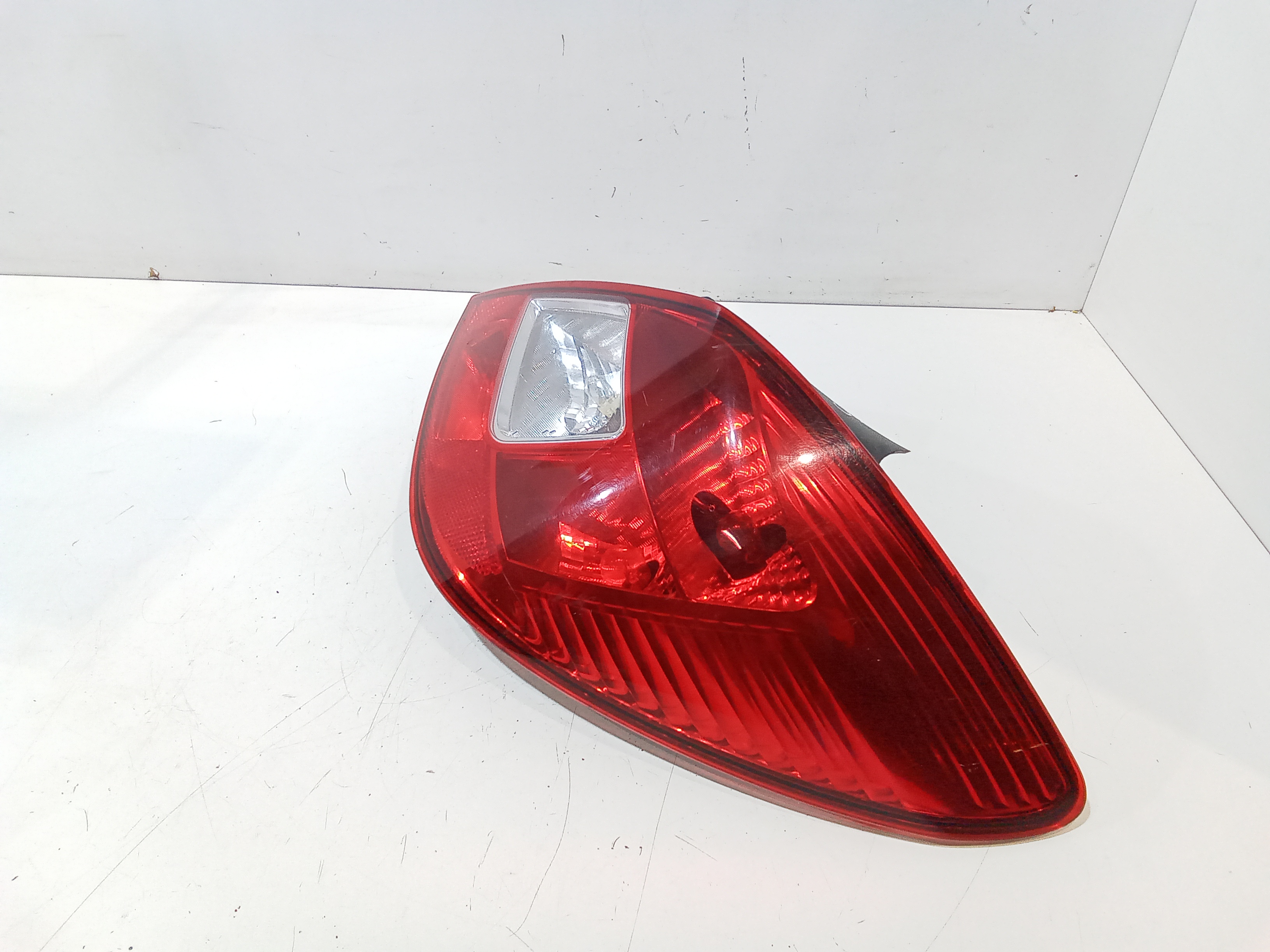 Stop fanale posteriore Destro Passeggero per Opel Corsa D 5p 2 Serie (2011 - In produzione)