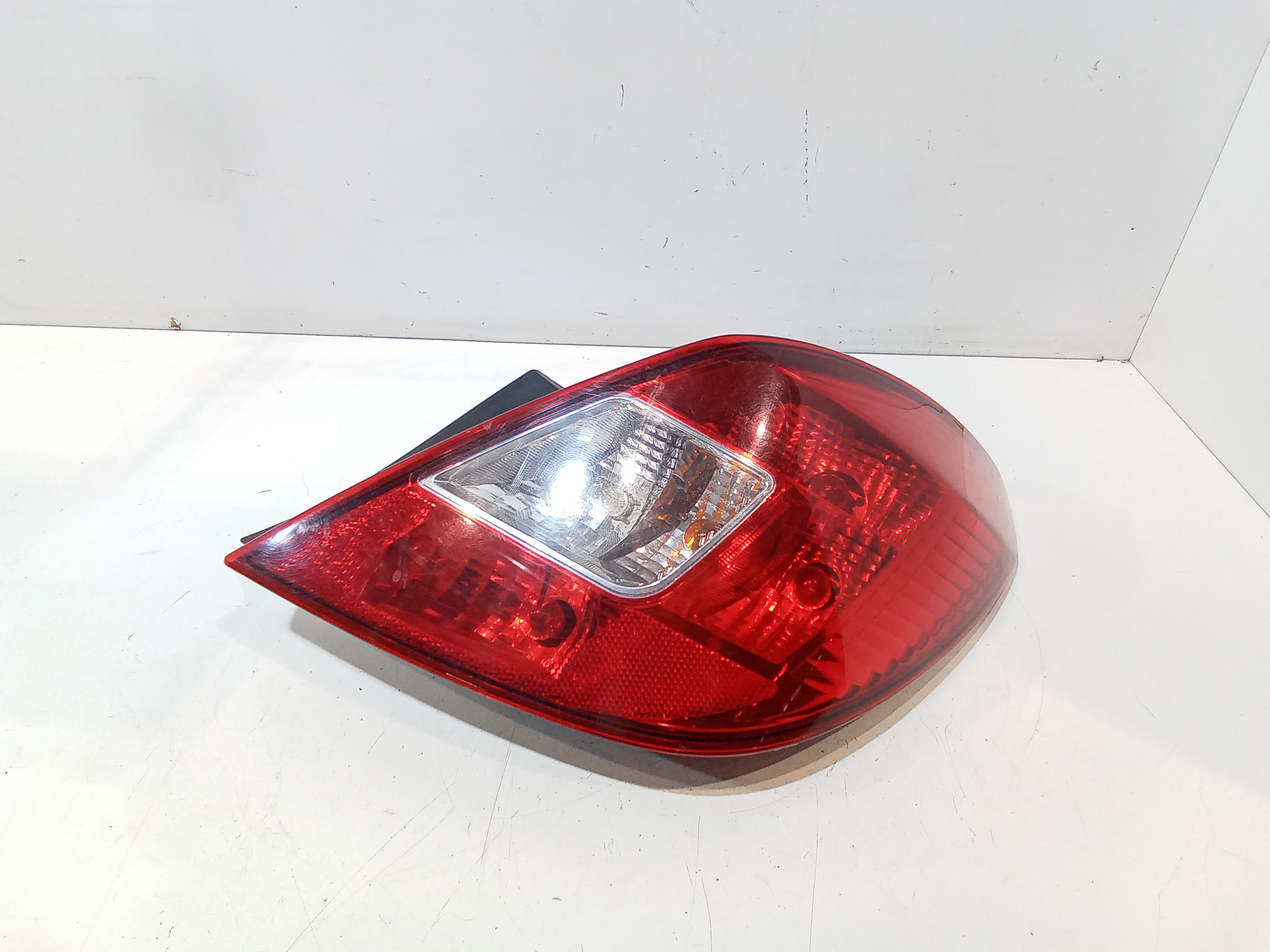 Stop fanale posteriore Destro Passeggero per Opel Corsa D 5p 2 Serie (2011 - In produzione)