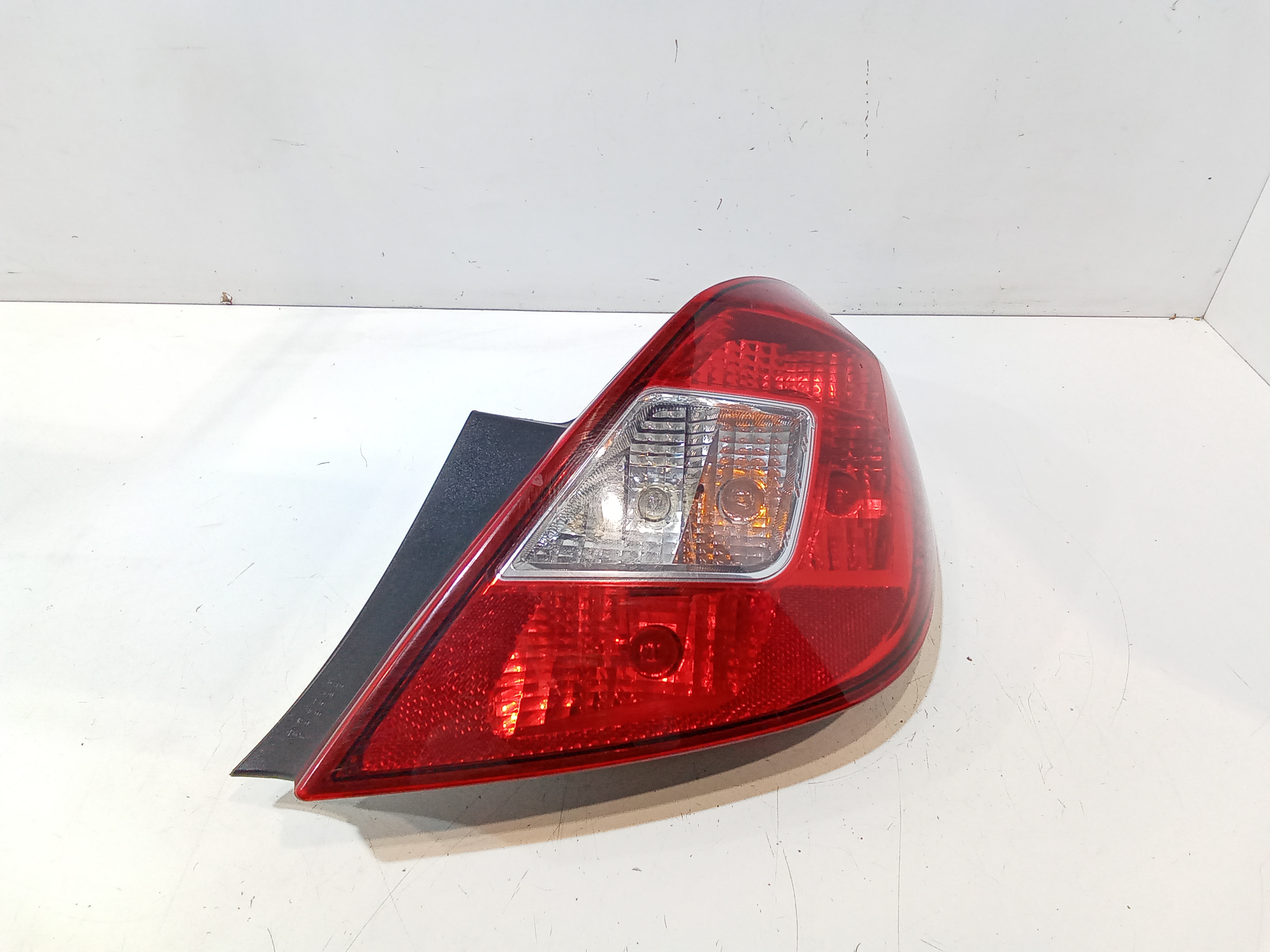 Stop fanale posteriore Destro Passeggero per Opel Corsa D 5p 2 Serie (2011 - In produzione)